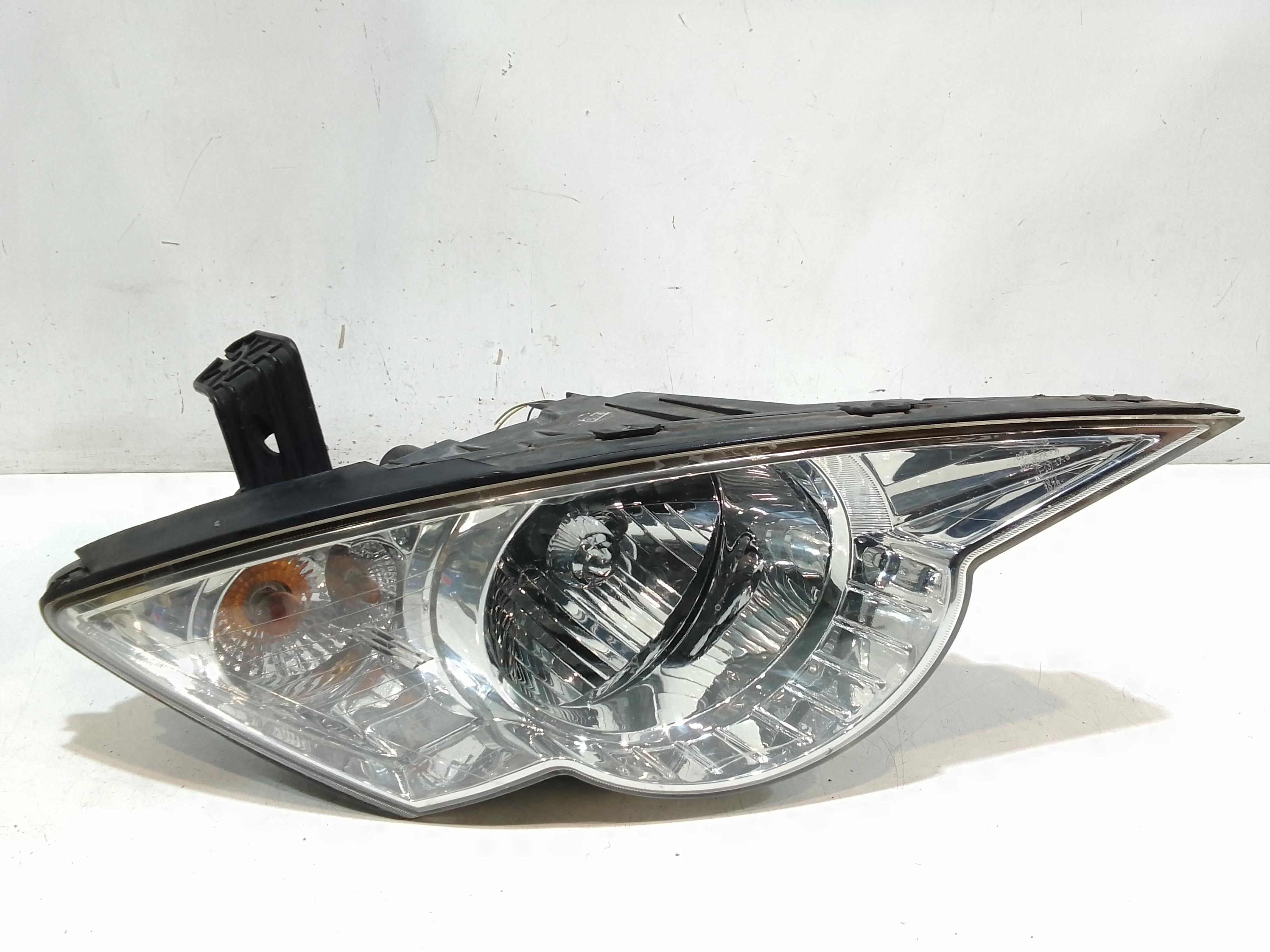 Proiettore Destro 8310231203 Usato