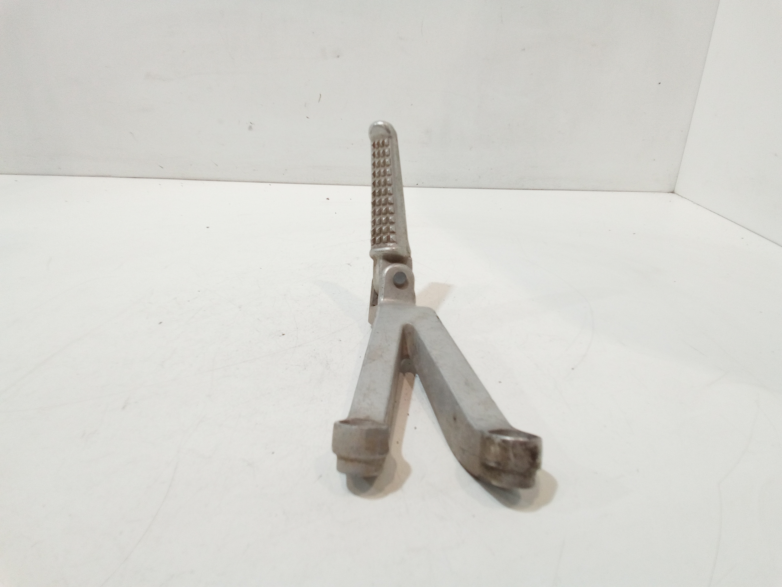 Staffa Supporto Pedalino Usato