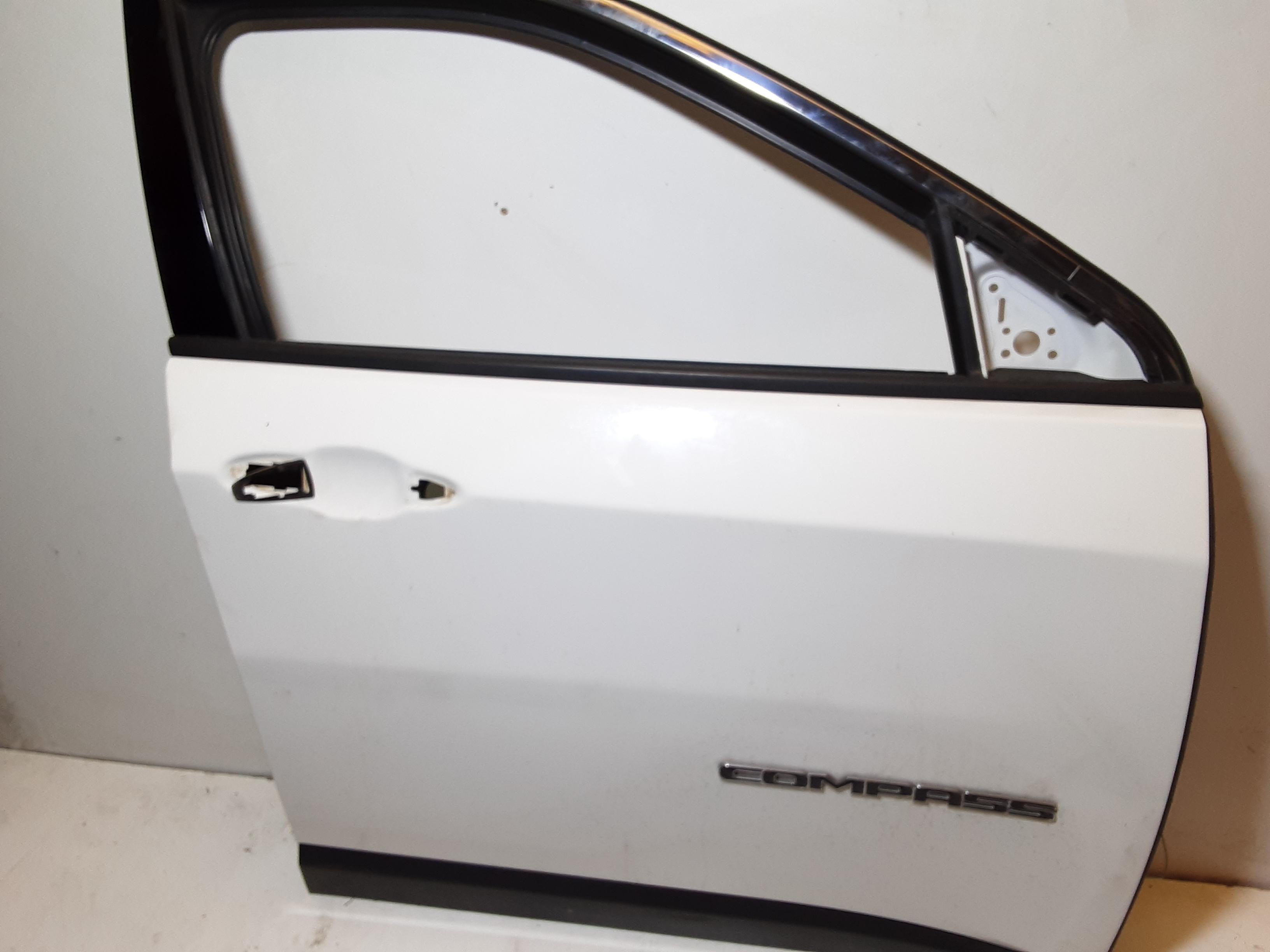 Porta Ant. Destro K68242542AD Usato