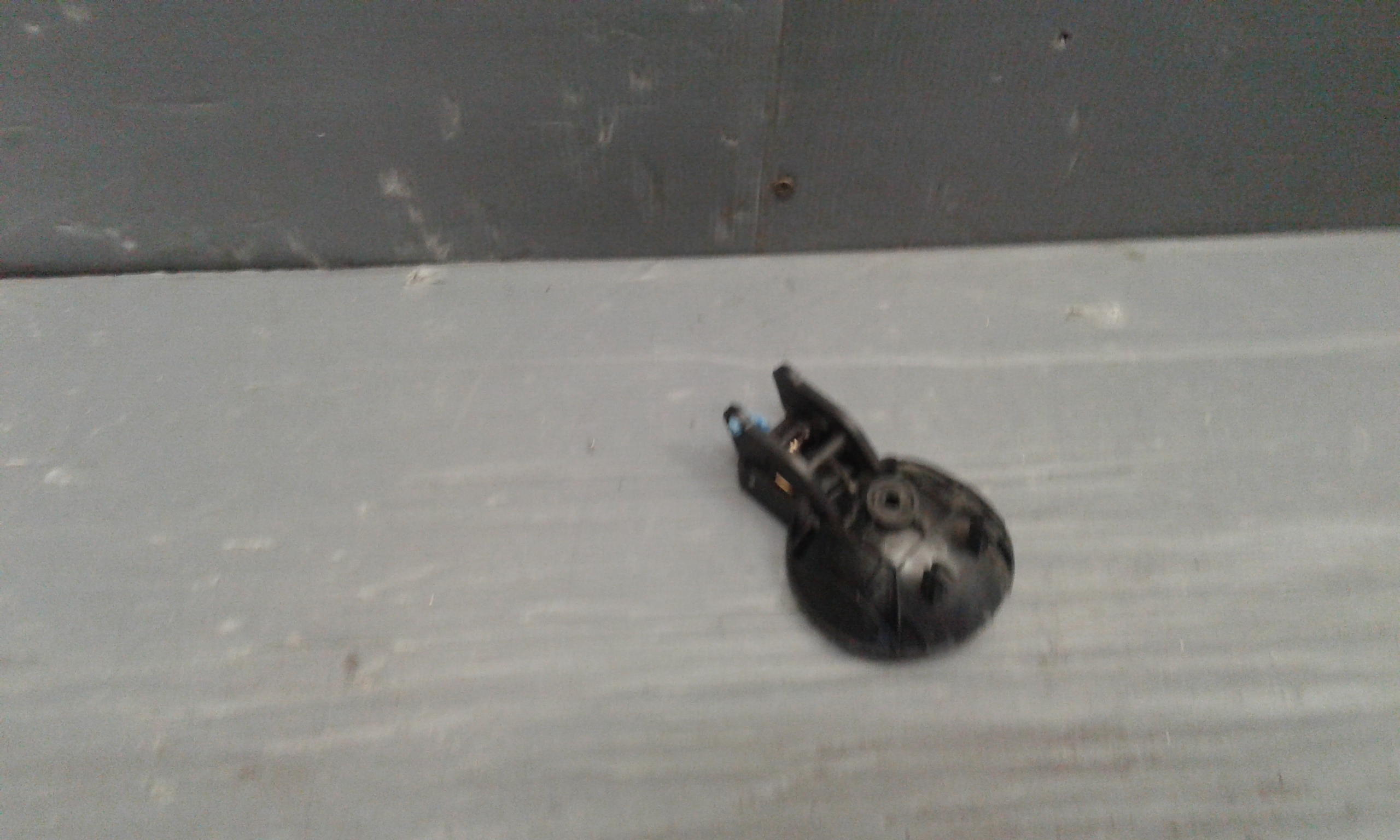 Maniglia Int. Apertura Porta Ant. Destro Usato