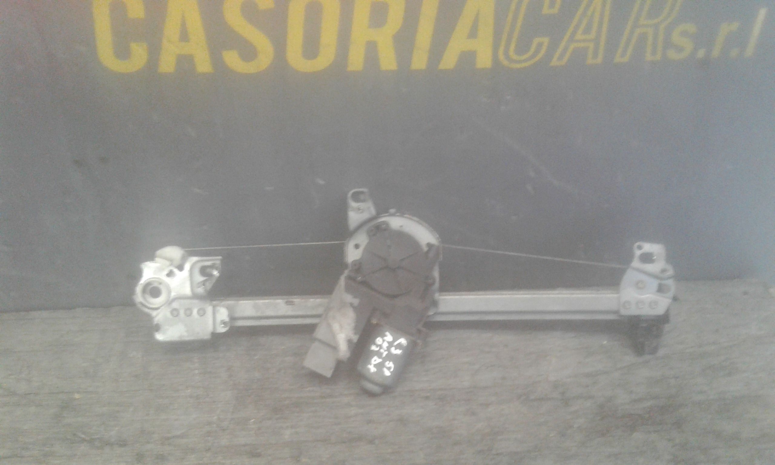 Alzacristallo Porta Ant. Destro 9222N6 Usato