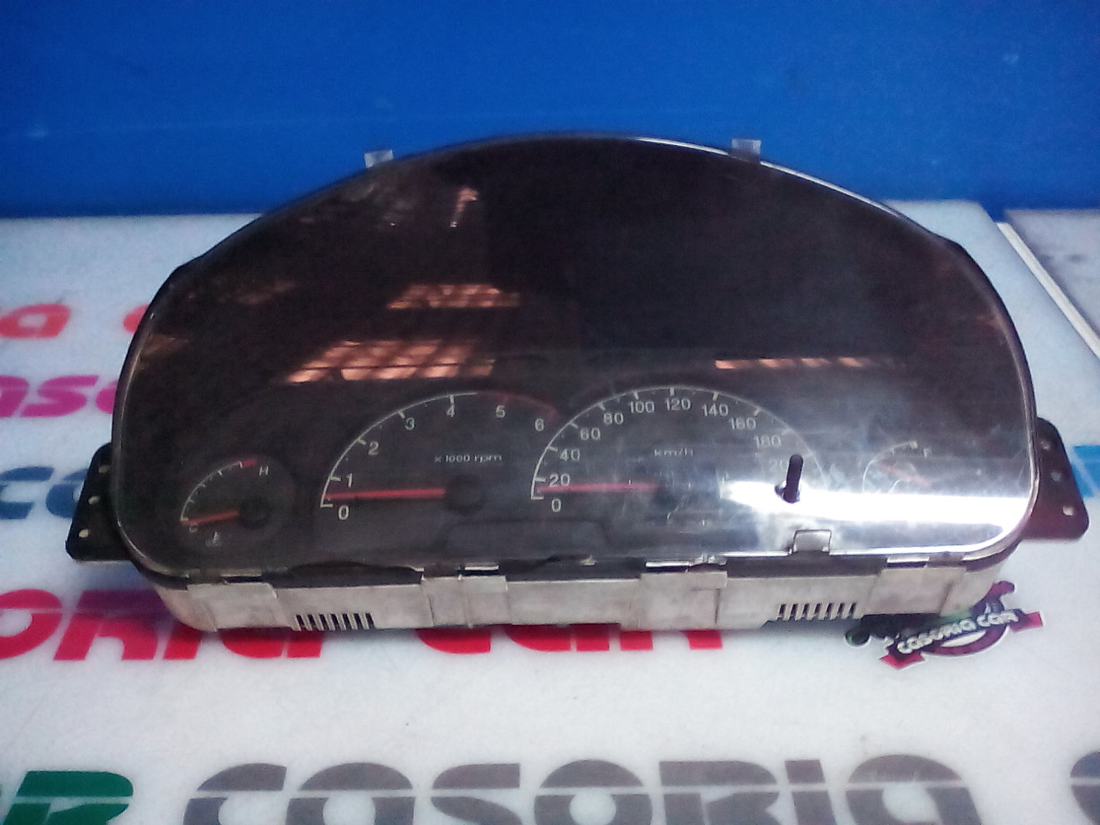 Quadro Portastrumenti Usato