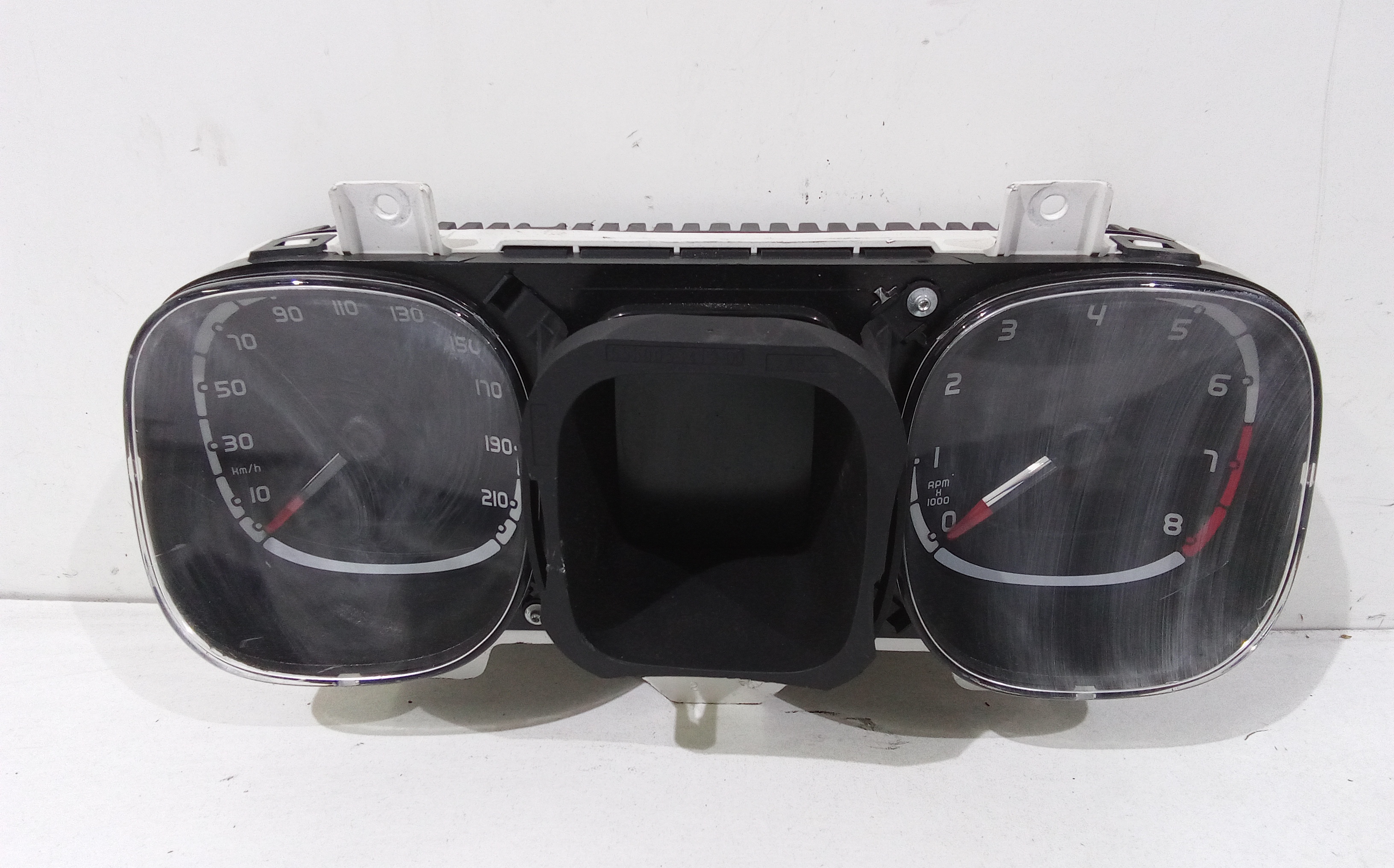 Quadro Portastrumenti 51988483 Usato