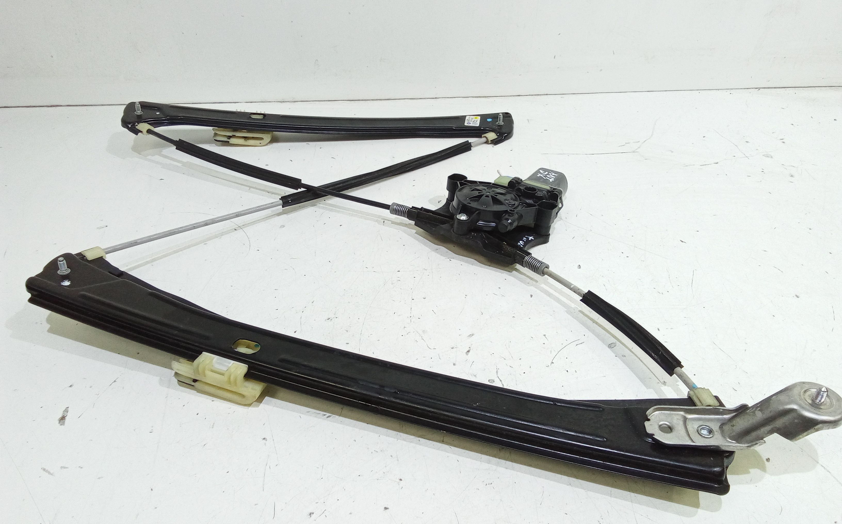 Alzacristallo Porta Ant. Destro Usato