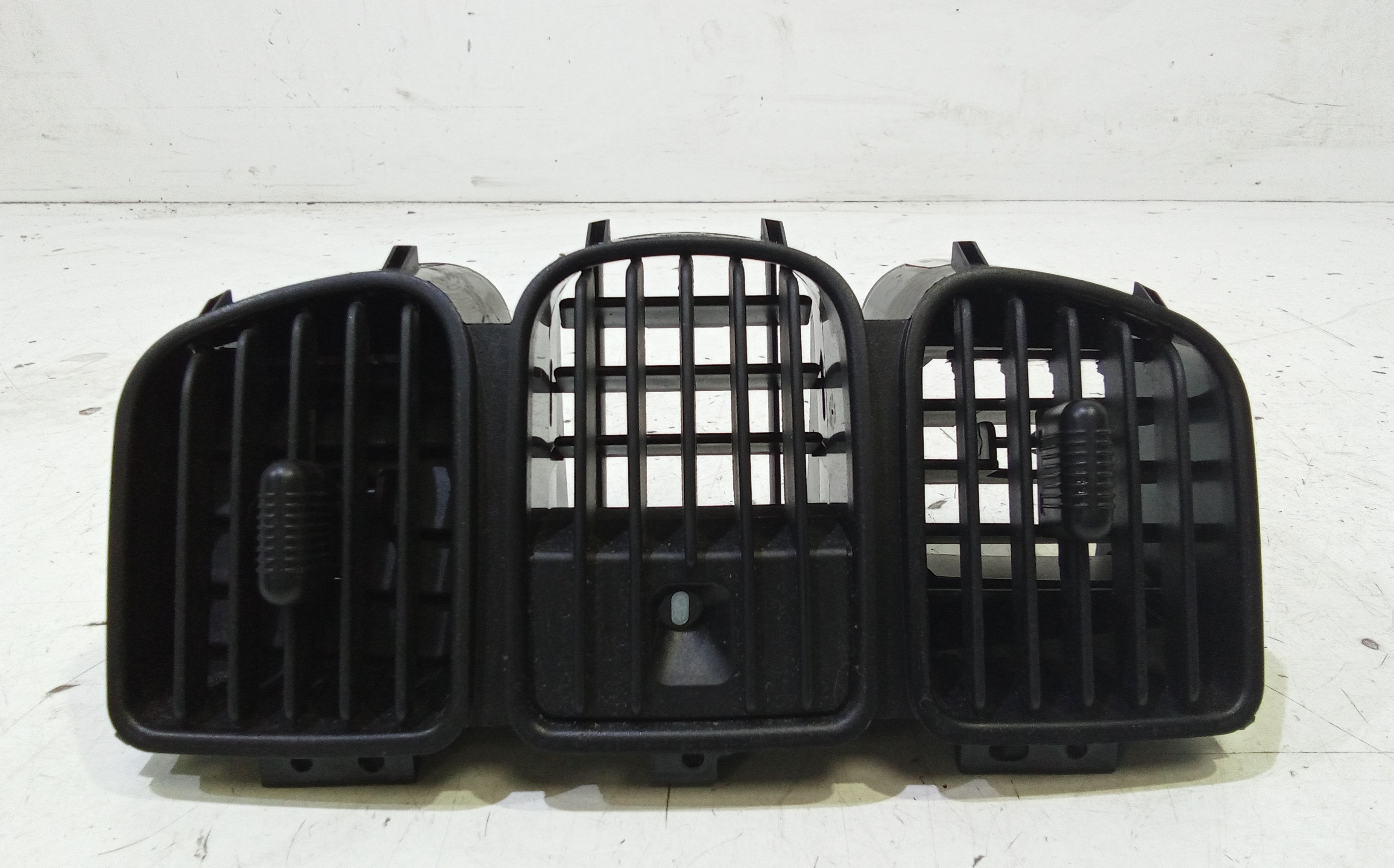 Condotto Aria Bocchette Centr. Sup. Cruscotto Usato