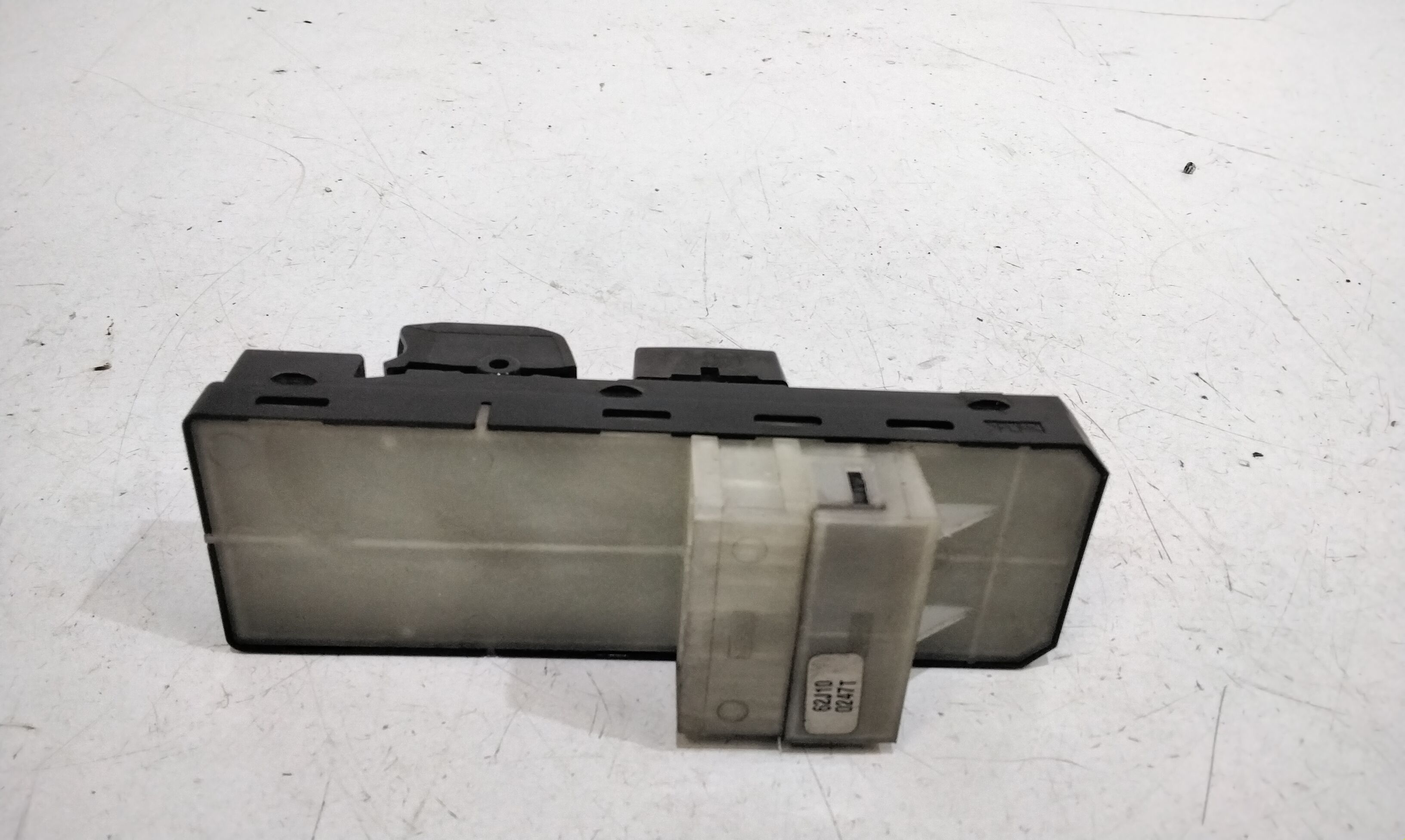 Interruttore Alzacristalli Porta Ant. Sinistro Usato