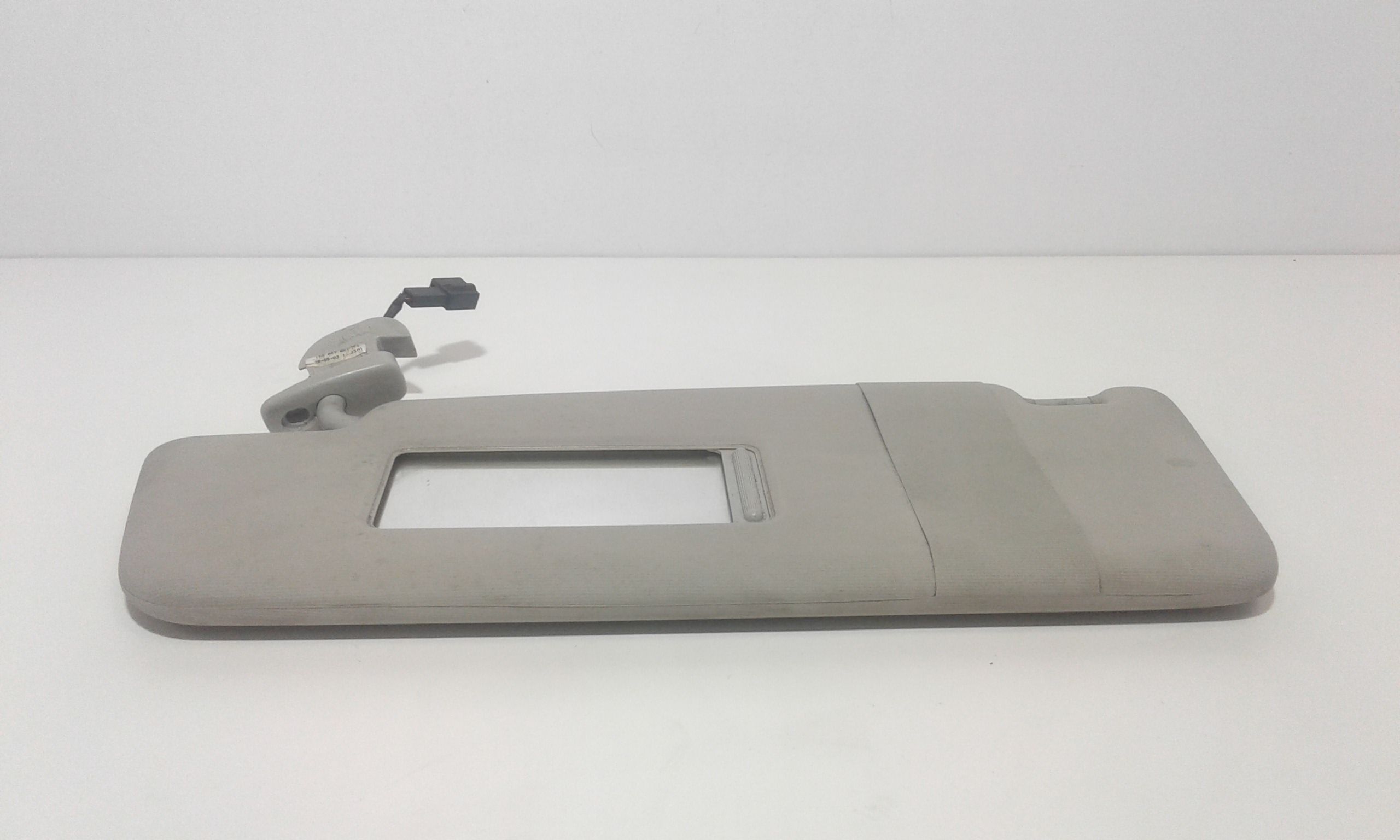 Aletta Parasole Parabrezza Sinistro 1T0857551F2F4 Usato