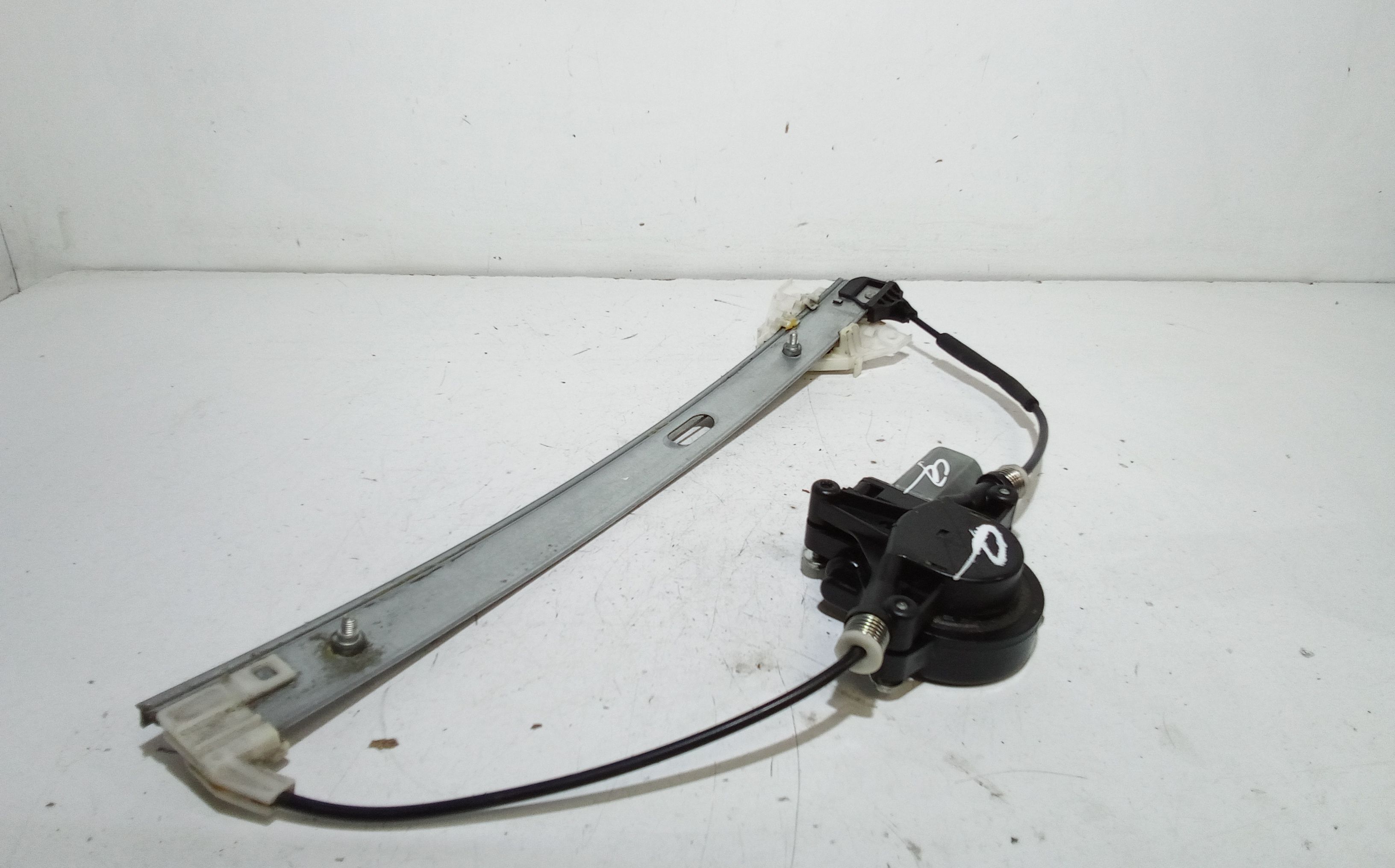 Alzacristallo Porta Ant. Destro DF7158560 Usato