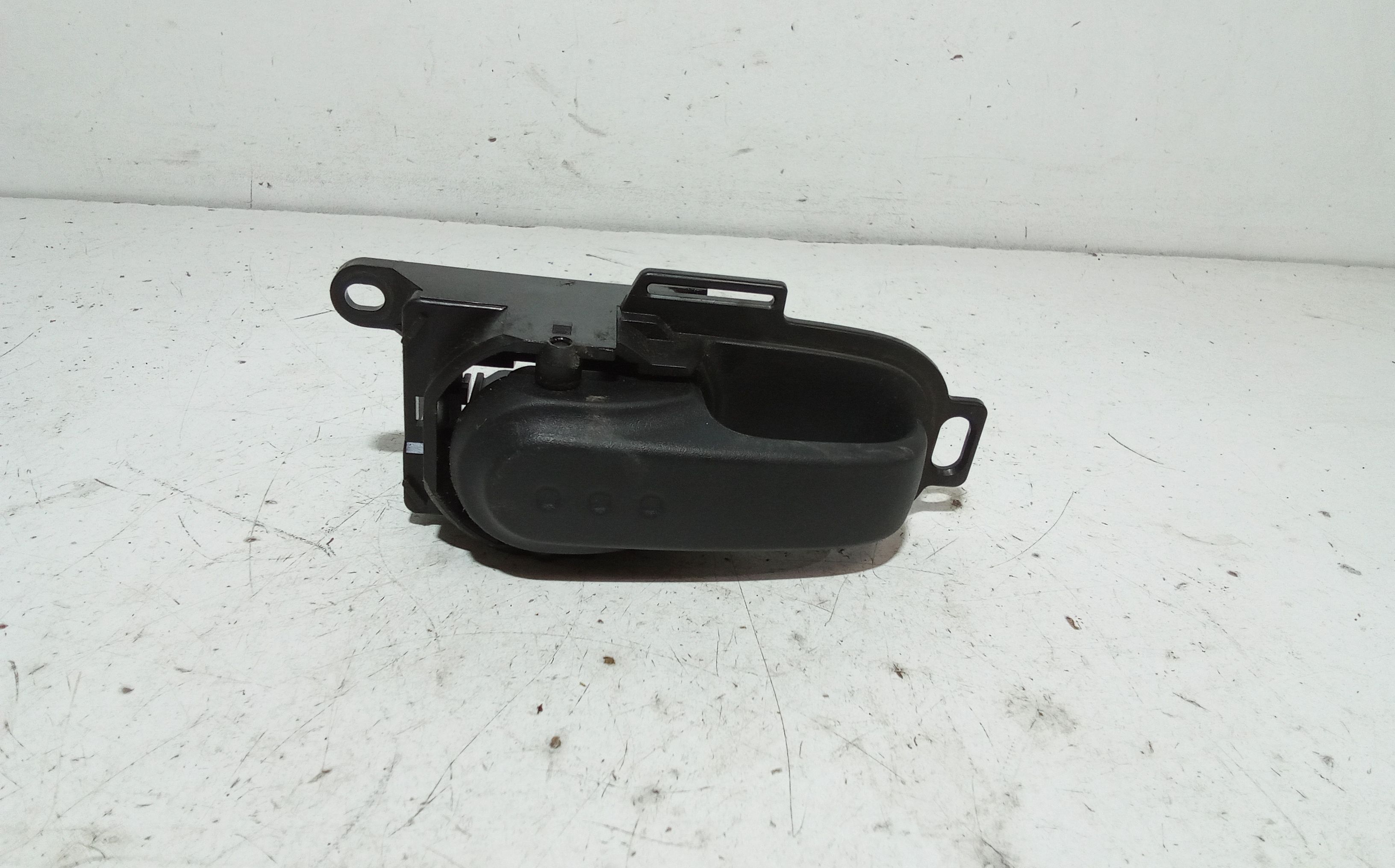 Maniglia Int. Apertura Porta Ant. Destro Usato