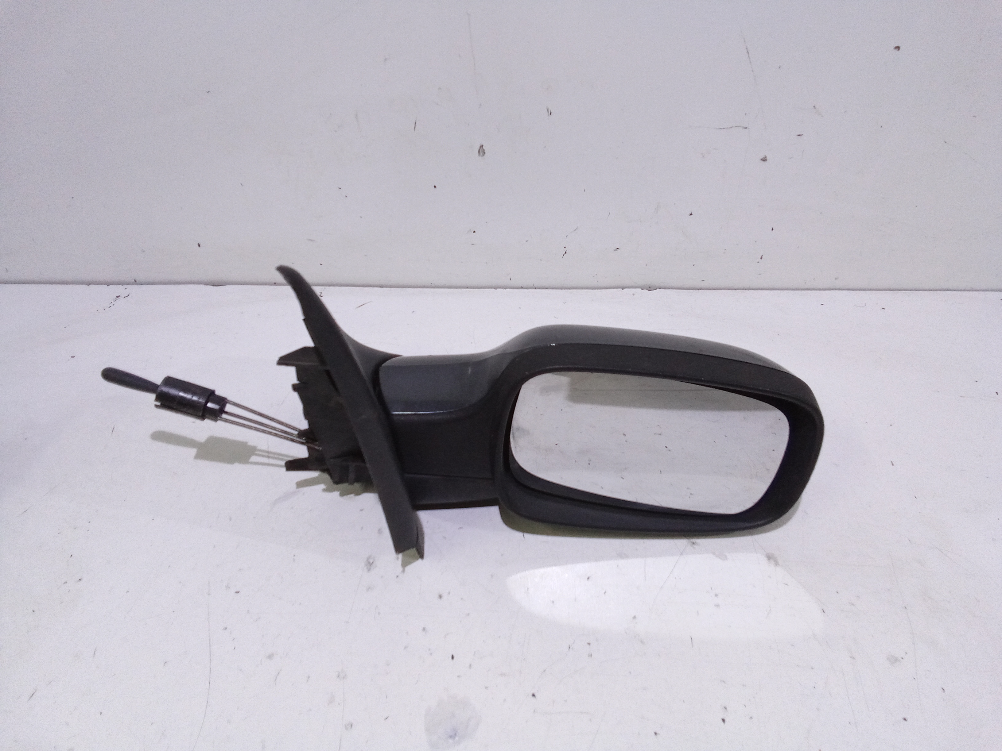 Retrovisore Est. Destro 7701054686 Usato