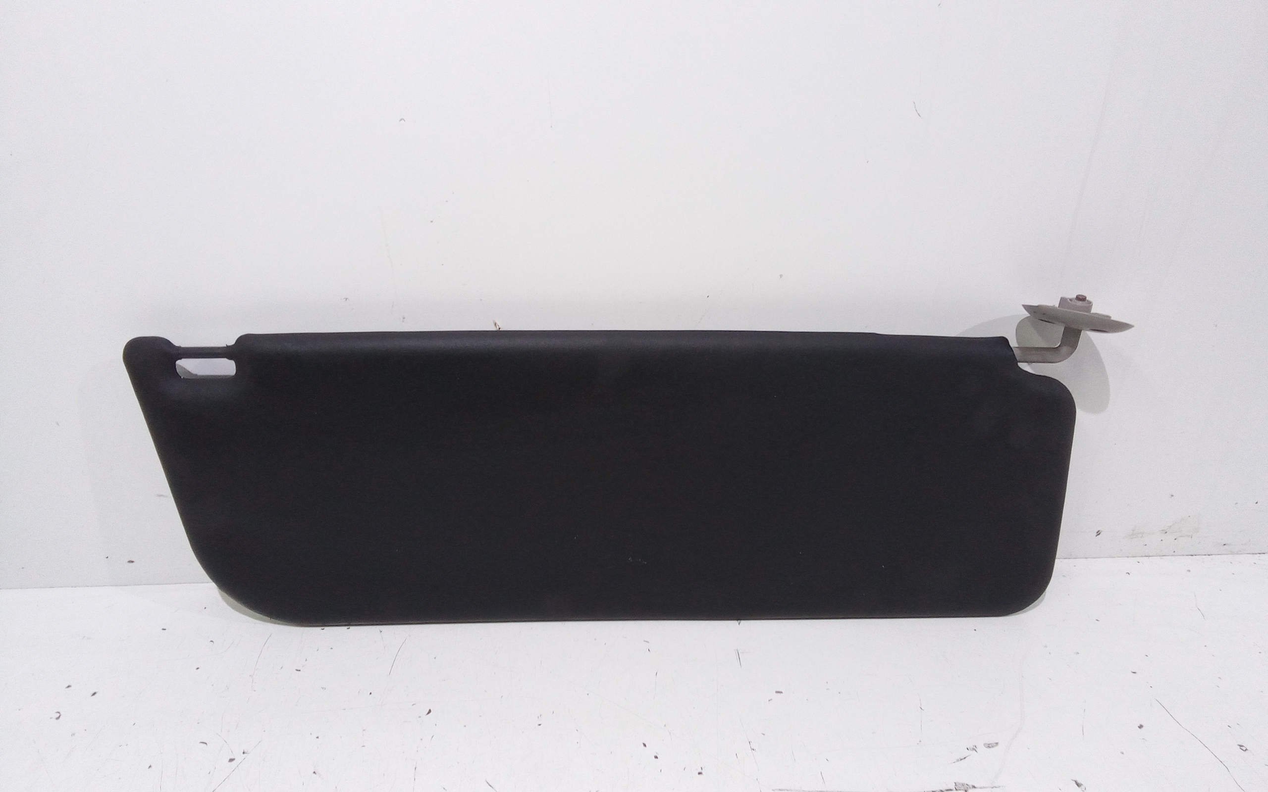 Aletta Parasole Parabrezza Destro 7701477801 Usato