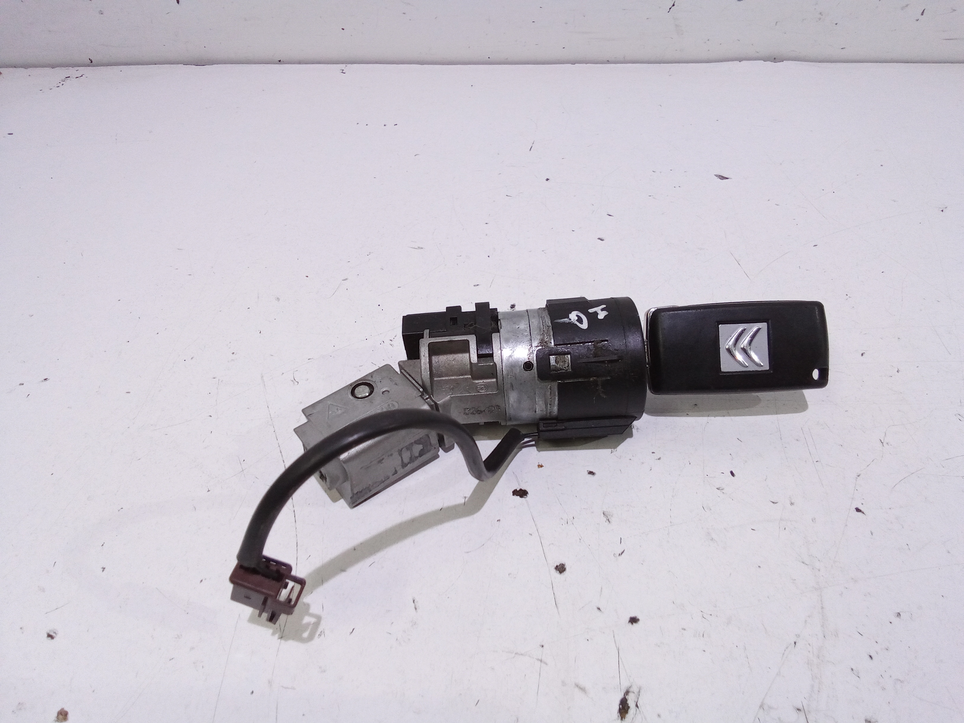 Commutatore Avviamento Con Cilindretti Serrature Usato