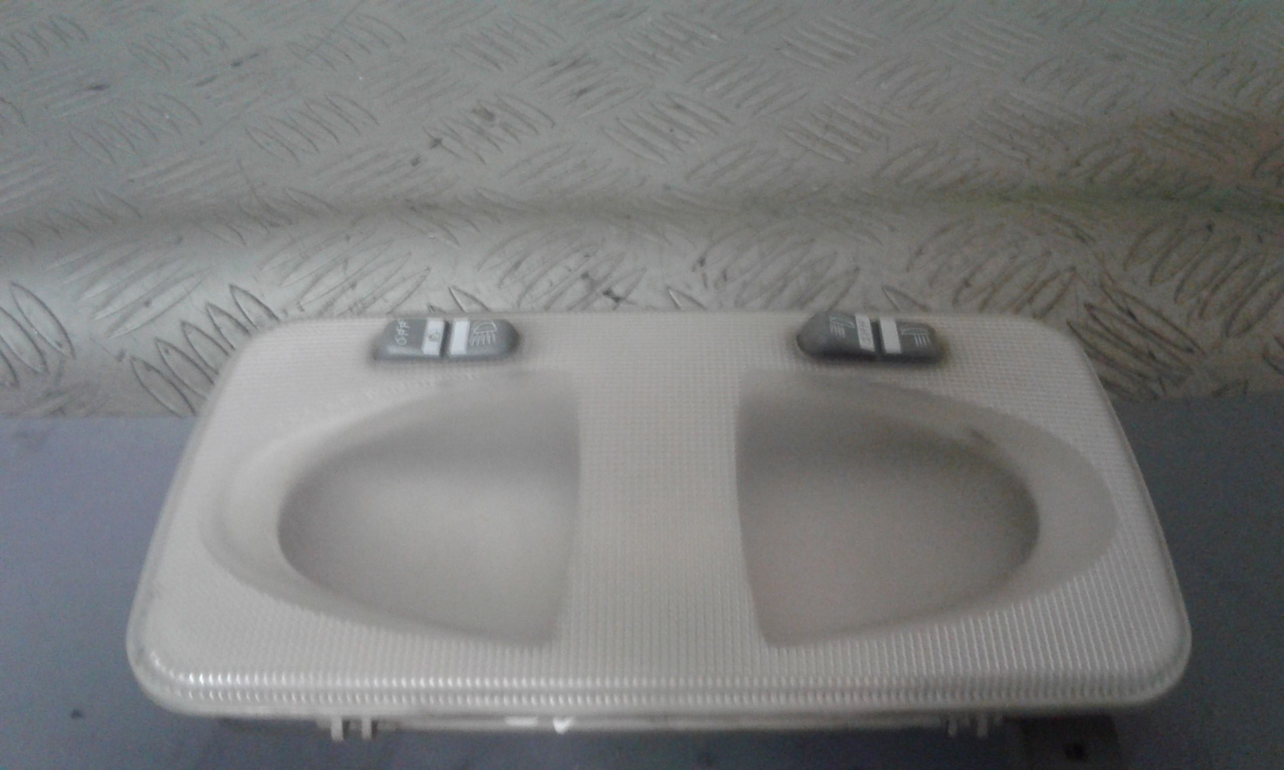 Luce Cortesia Ant. Tetto 735309659 Usato