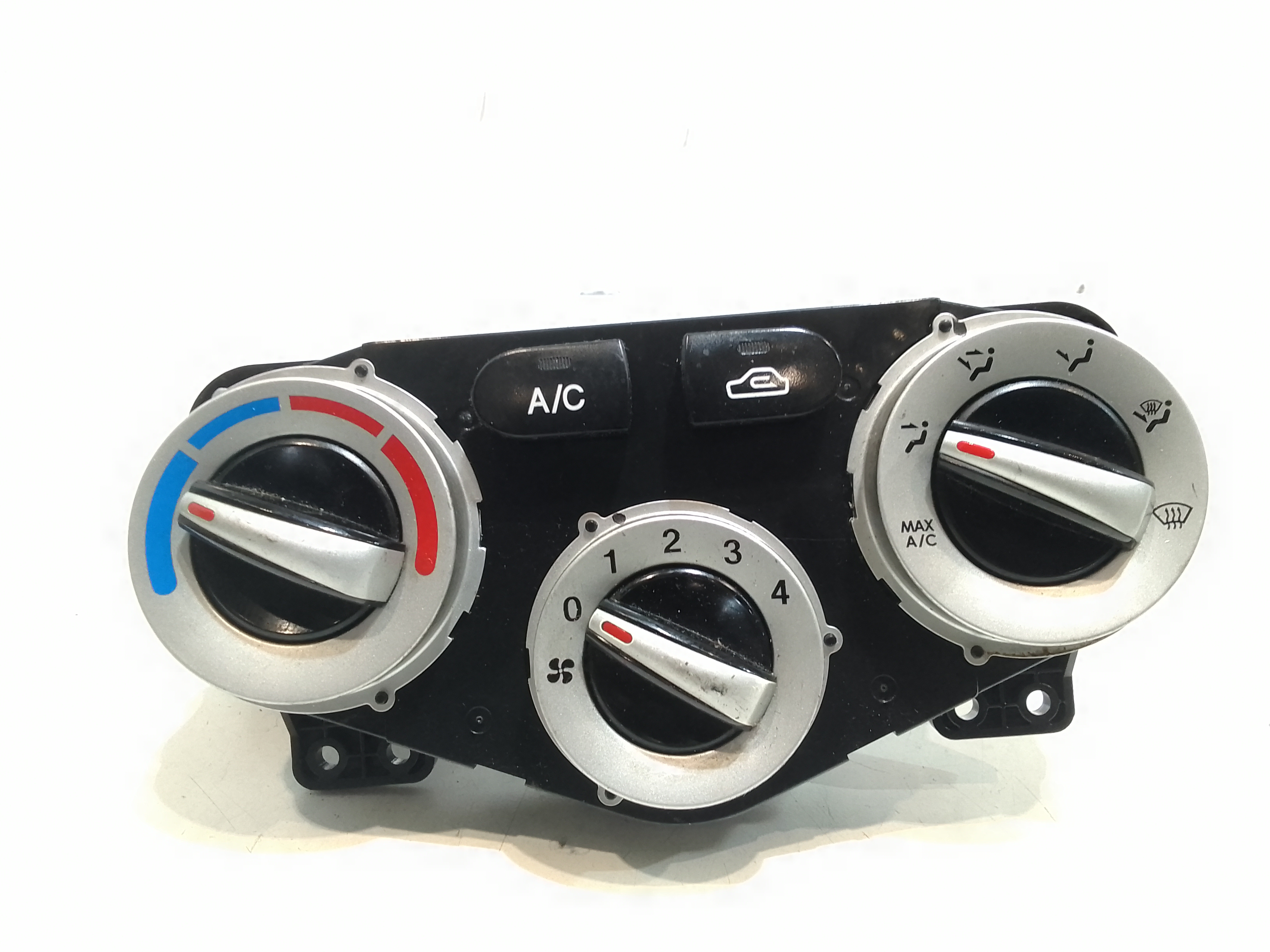 Blocco Comando Climatizzazione 972500N410 Usato