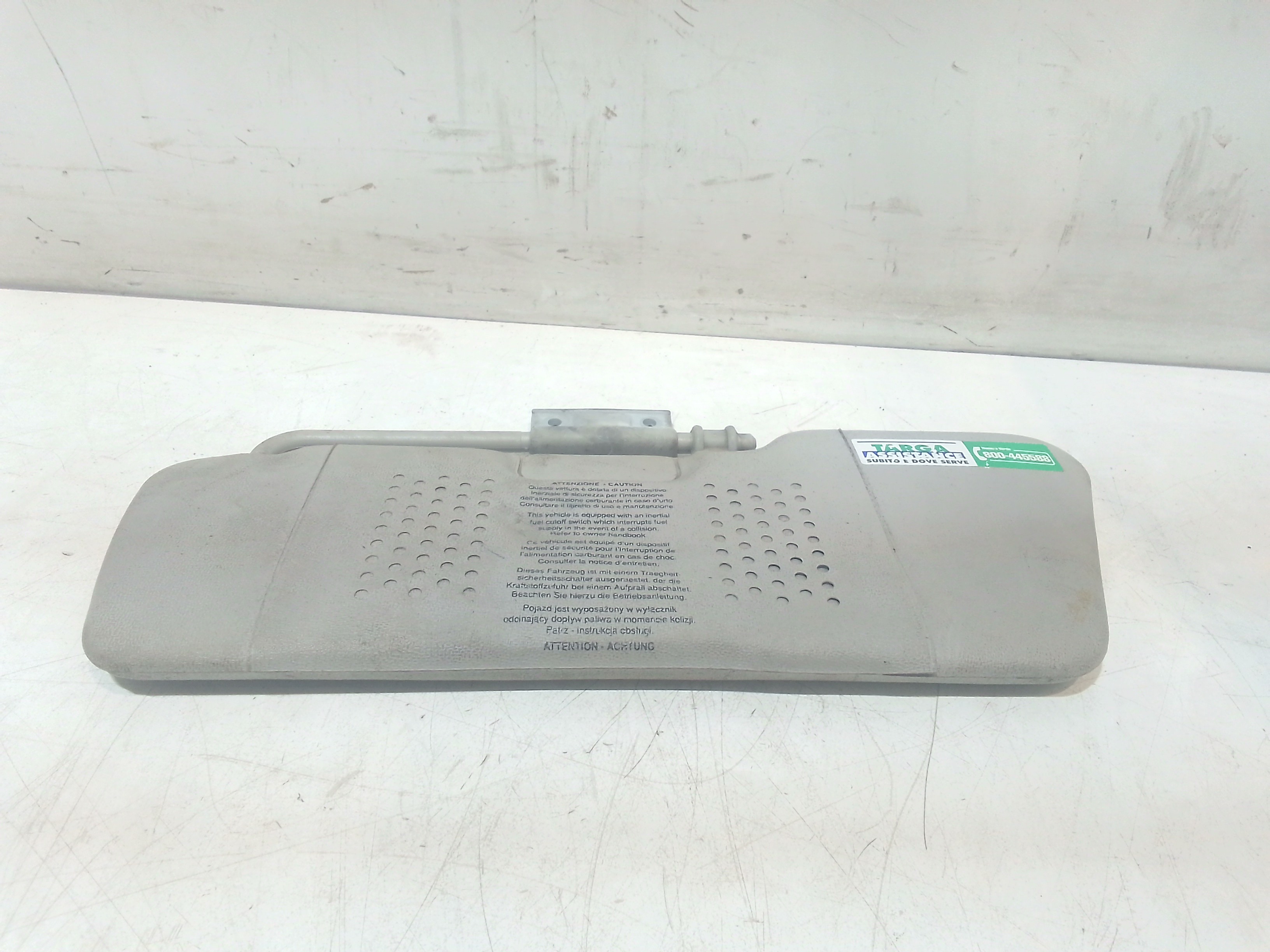 Aletta Parasole Parabrezza Sinistro 735244328 Usato