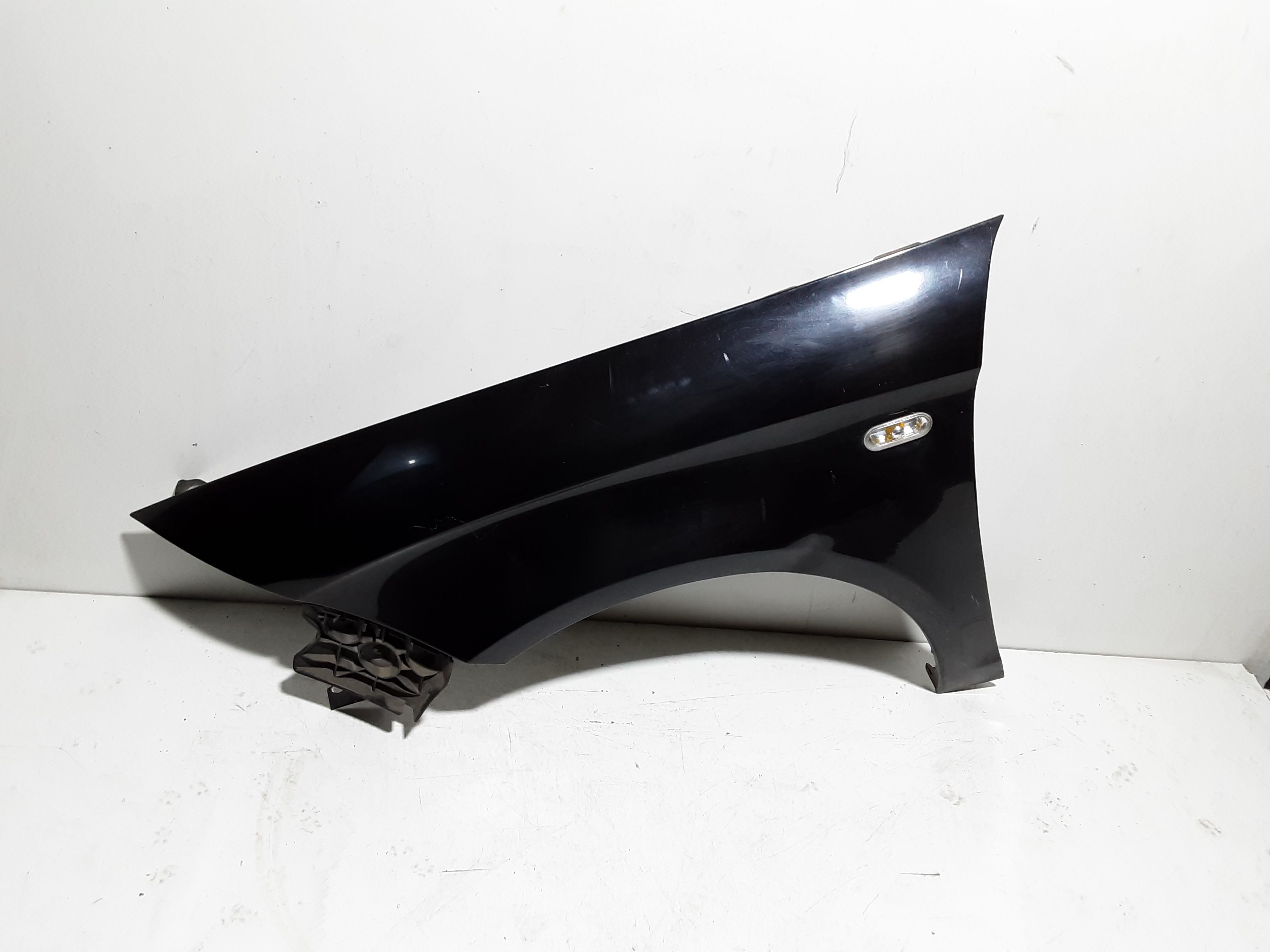 Parafango Ant. Sinistro 5P0821021A Usato