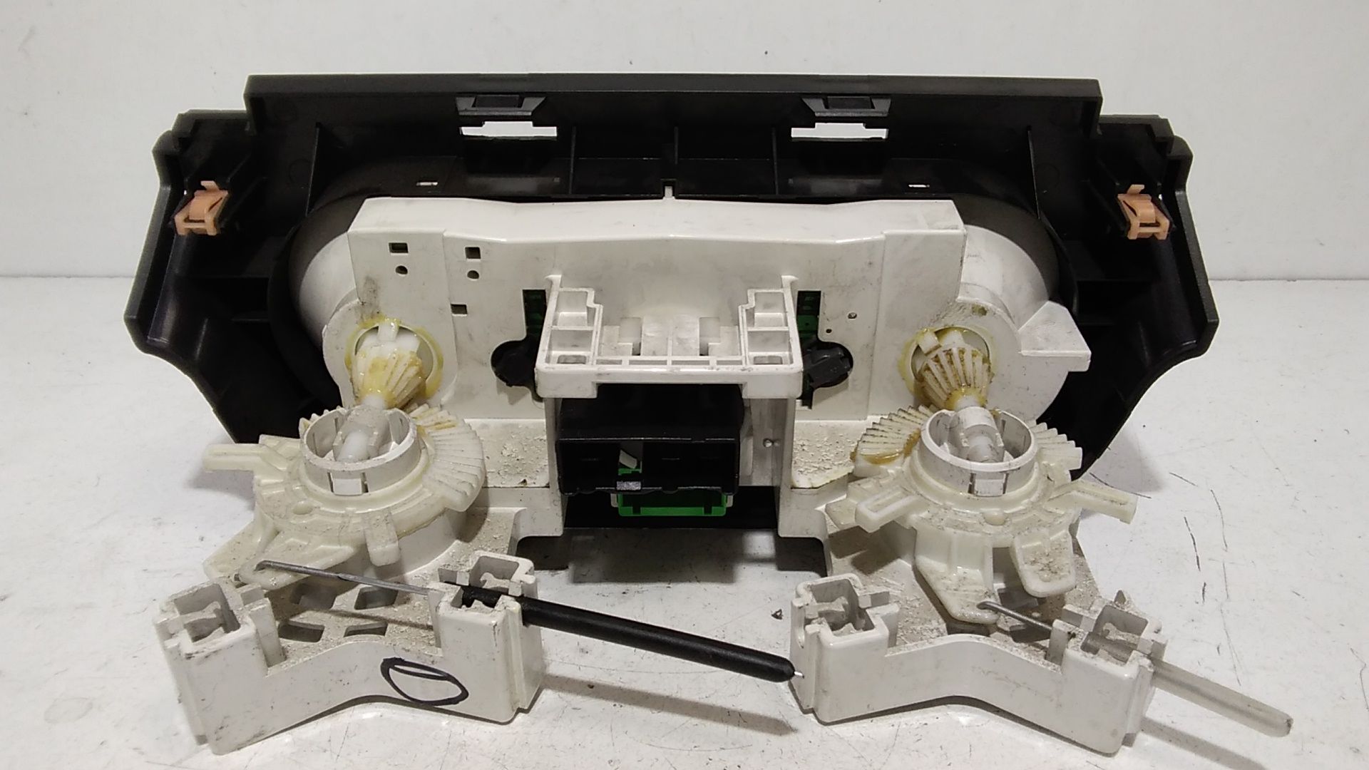 Blocco Comando Climatizzazione 7440062J10BJP Usato