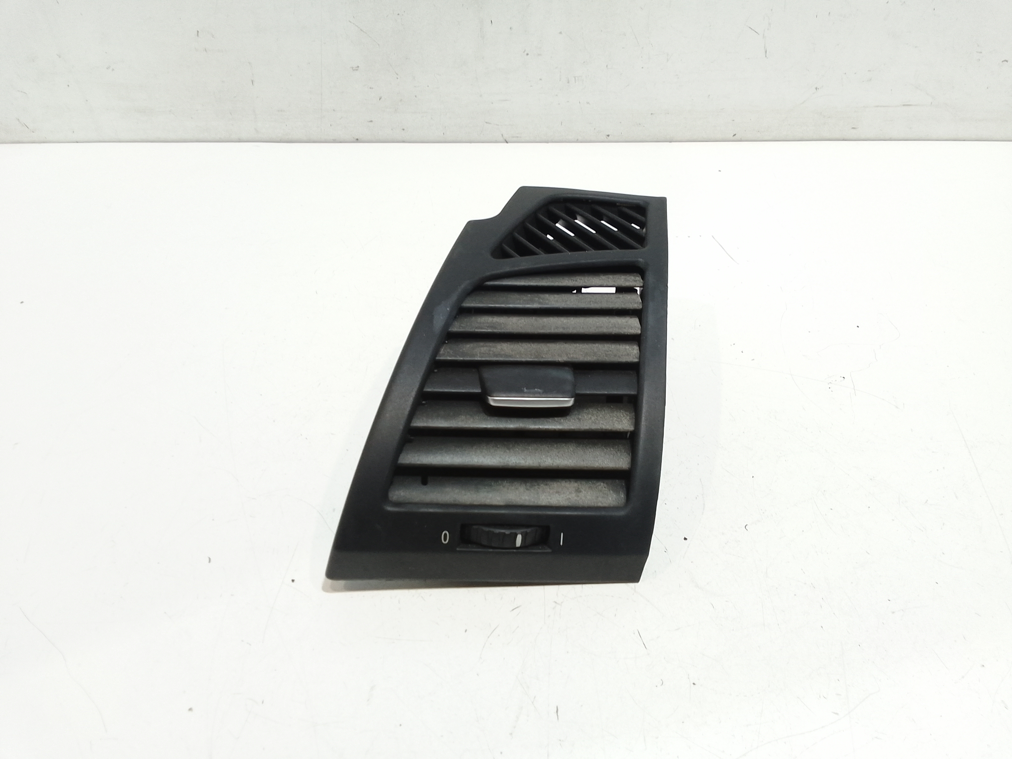 Condotto Aria Bocchette Lat. Cruscotto Sinistro Usato