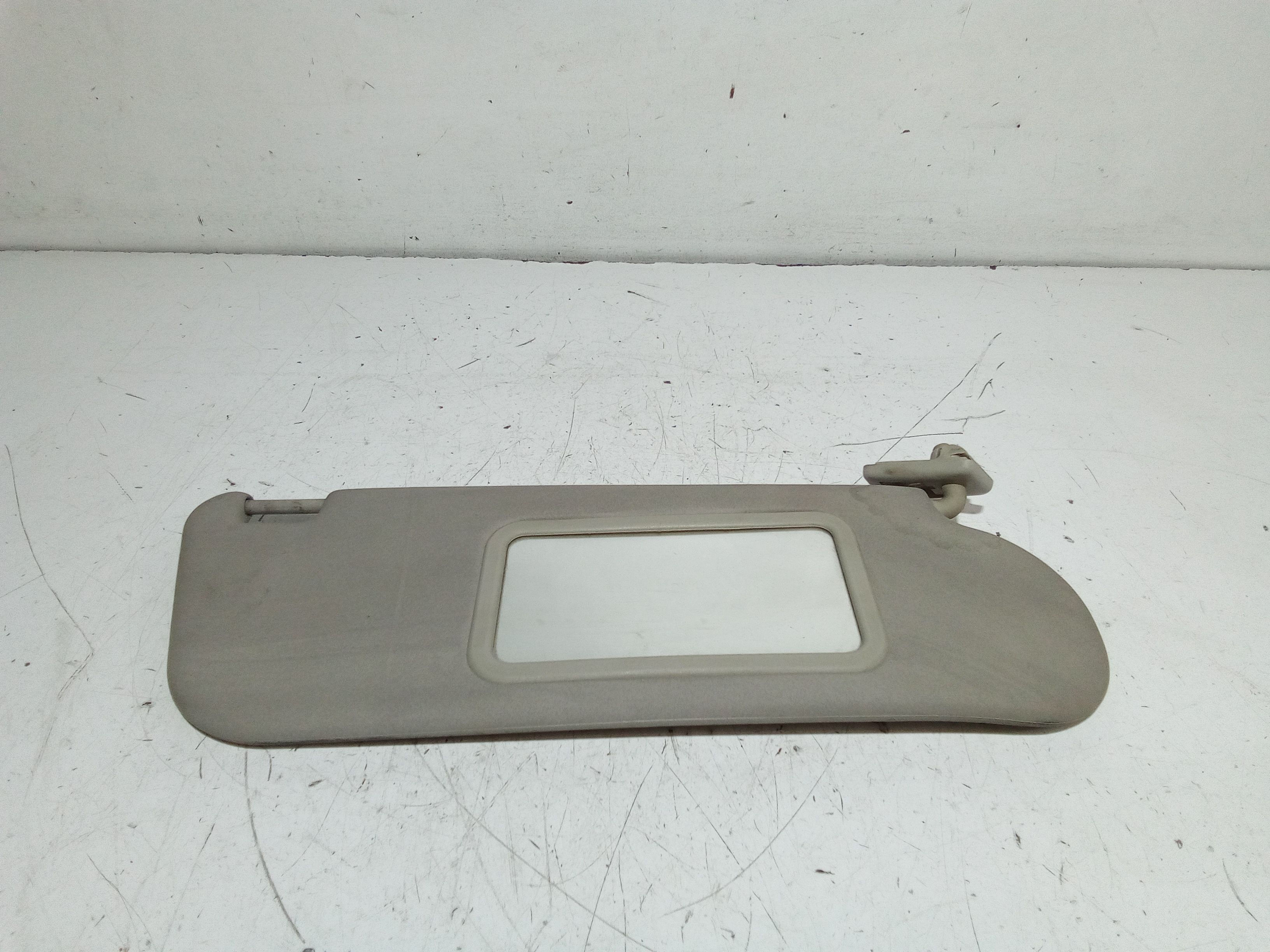 Aletta Parasole Parabrezza Destro 24454160 Usato