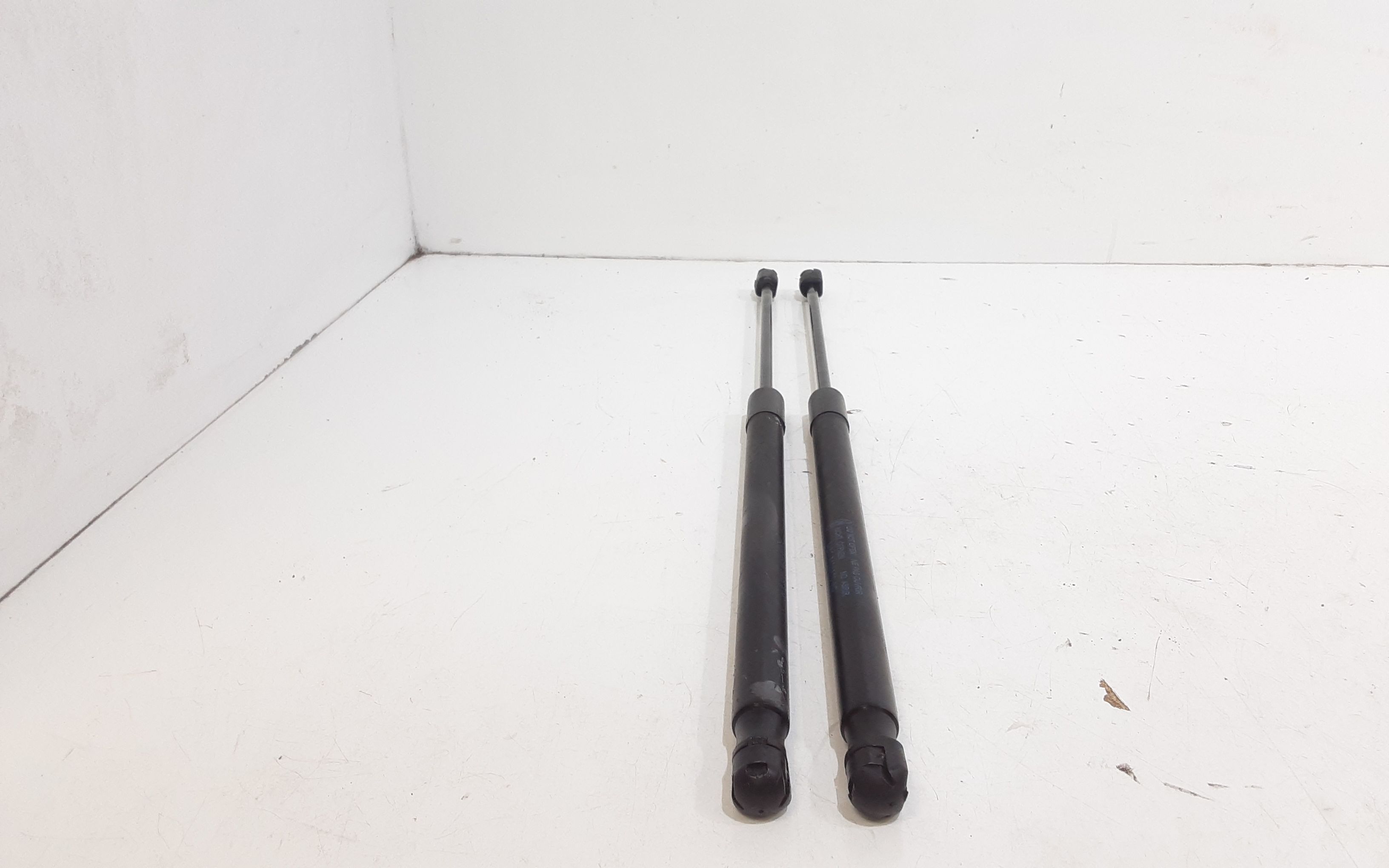 Cerniera Cofano Post. Destro Usato