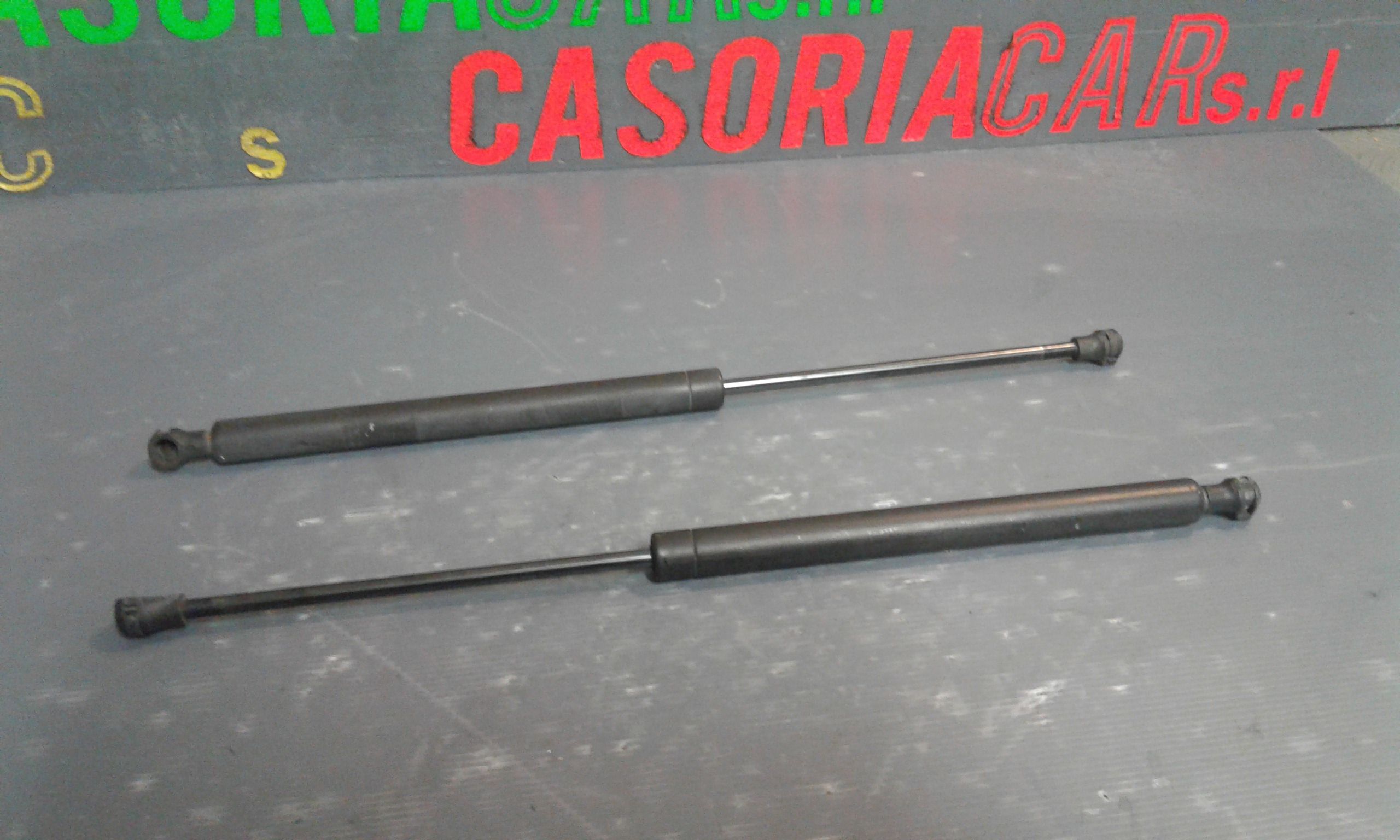 Cerniera Cofano Post. Destro Usato