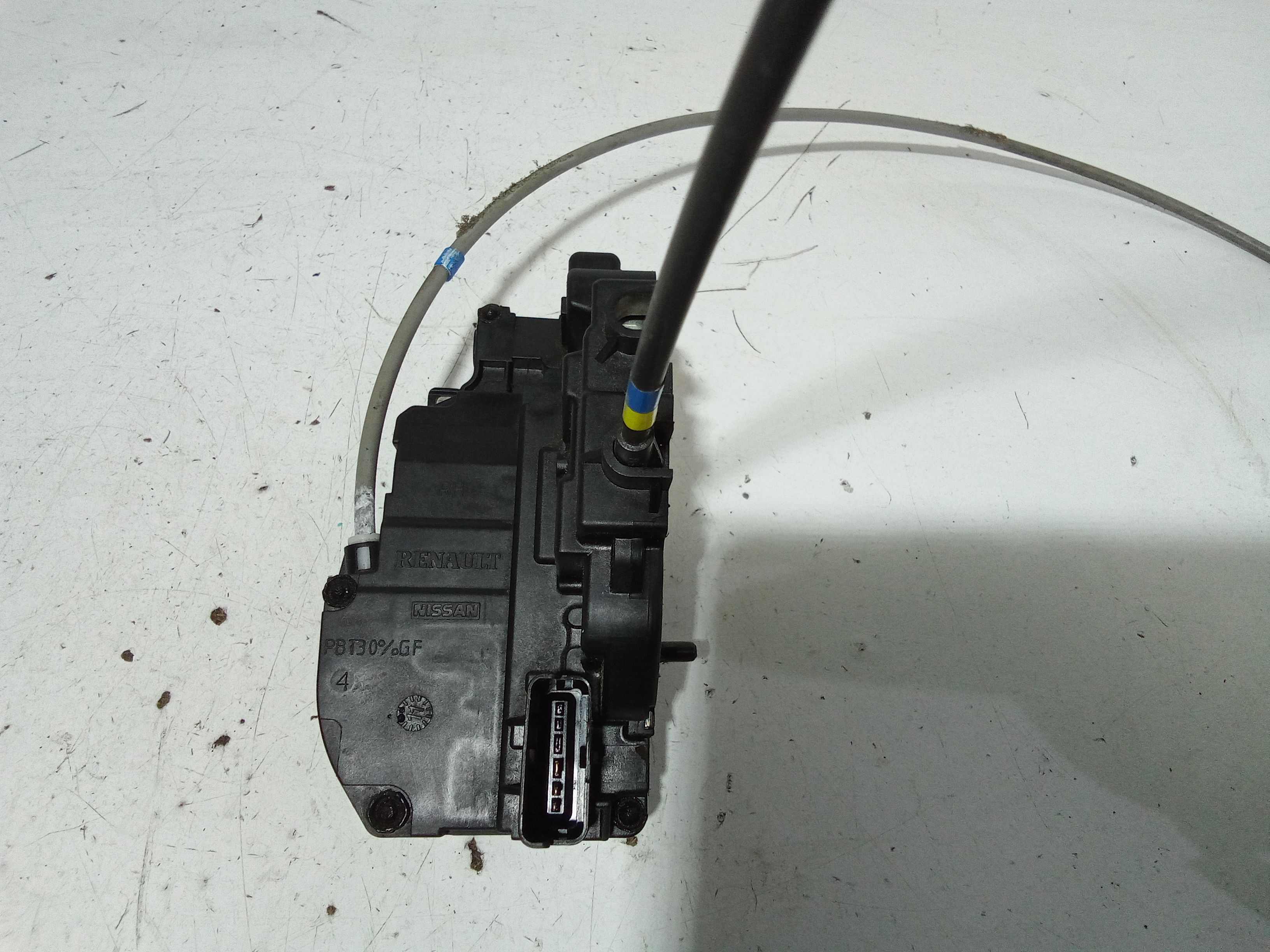 Serratura Porta Post. Destro 825009U100 Usato