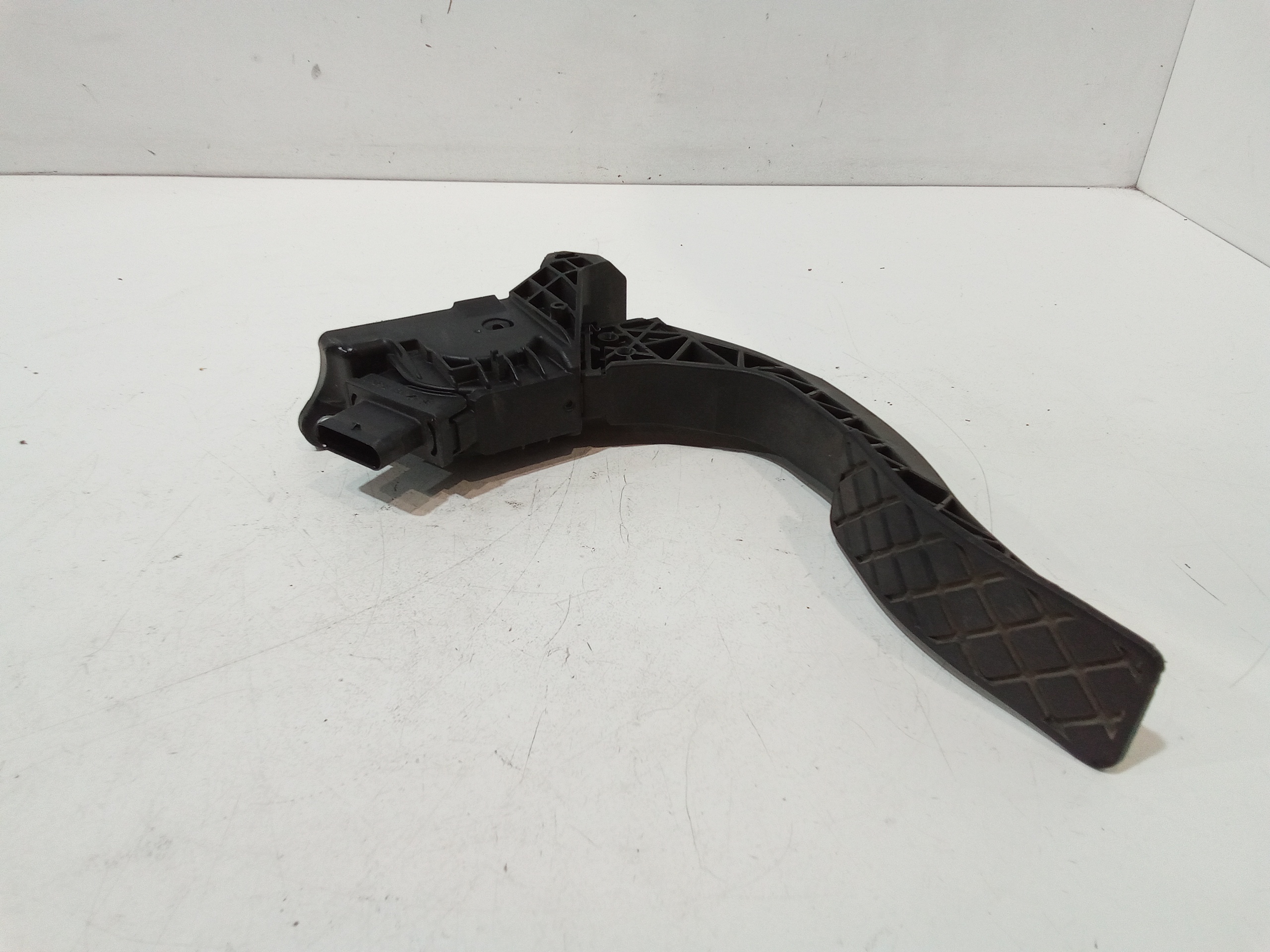 Pedale Acceleratore 8W1723523 Usato
