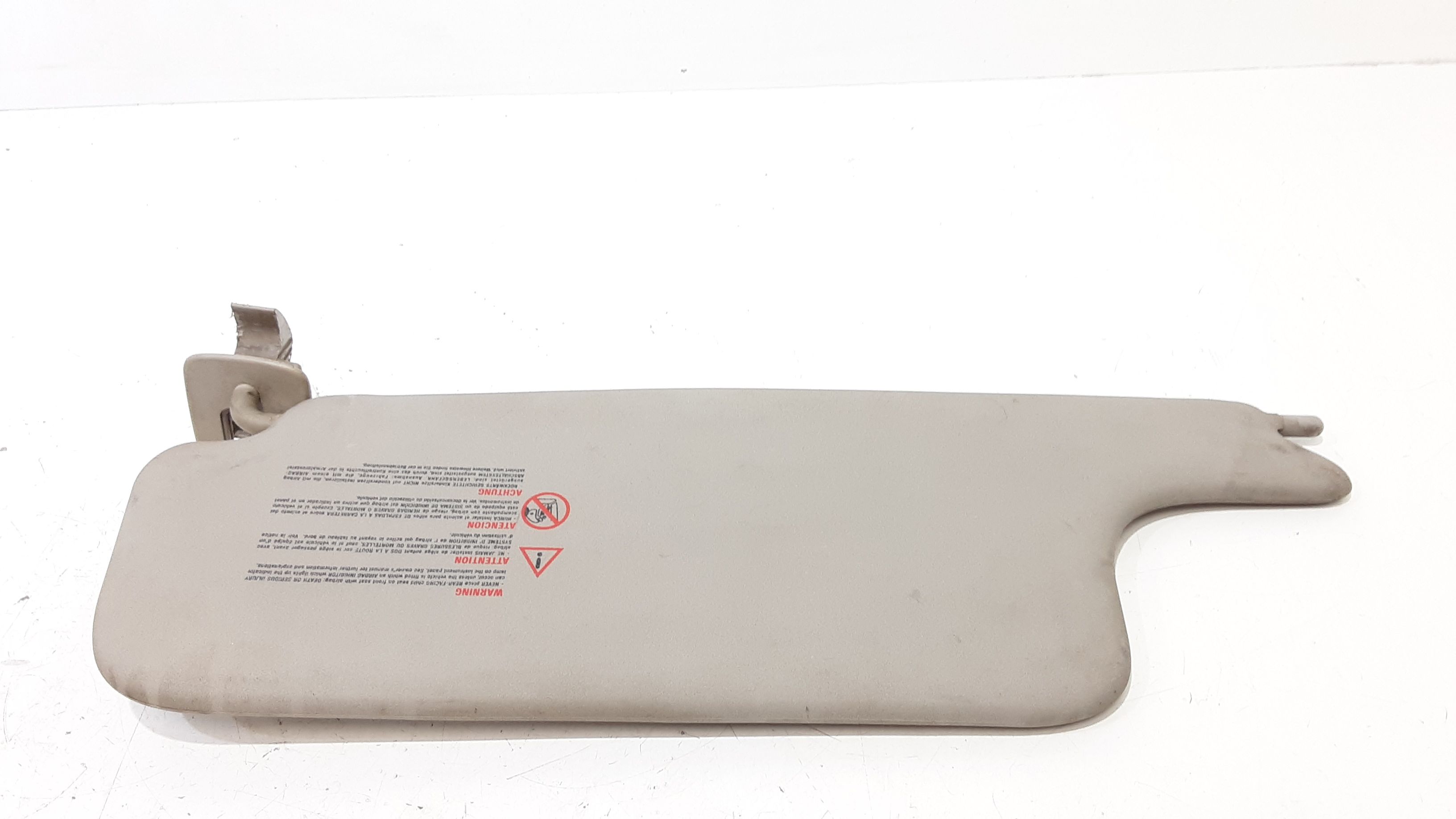 Aletta Parasole Parabrezza Destro 8200246819 Usato