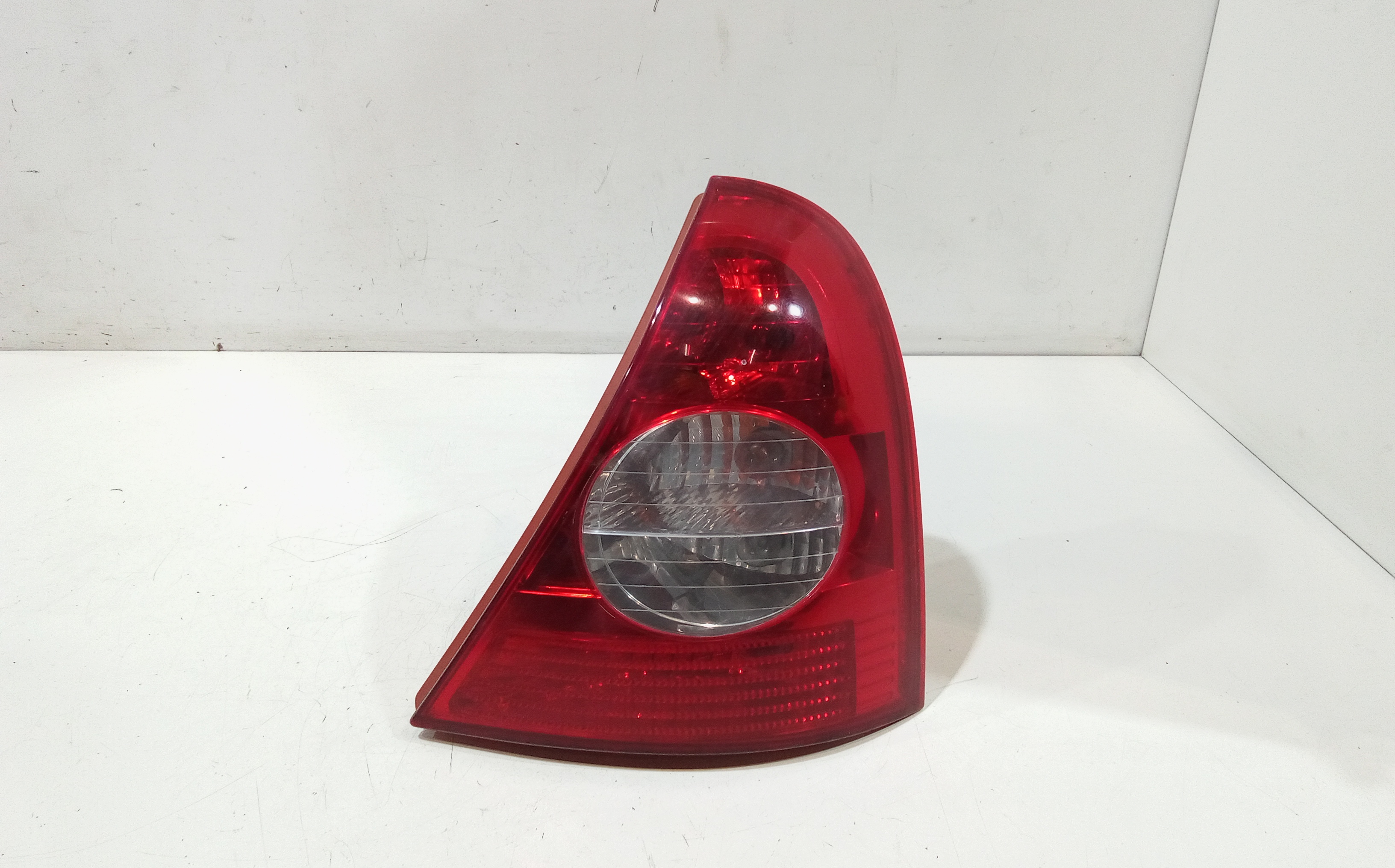 Fanale Post. Destro 8200917487 Usato