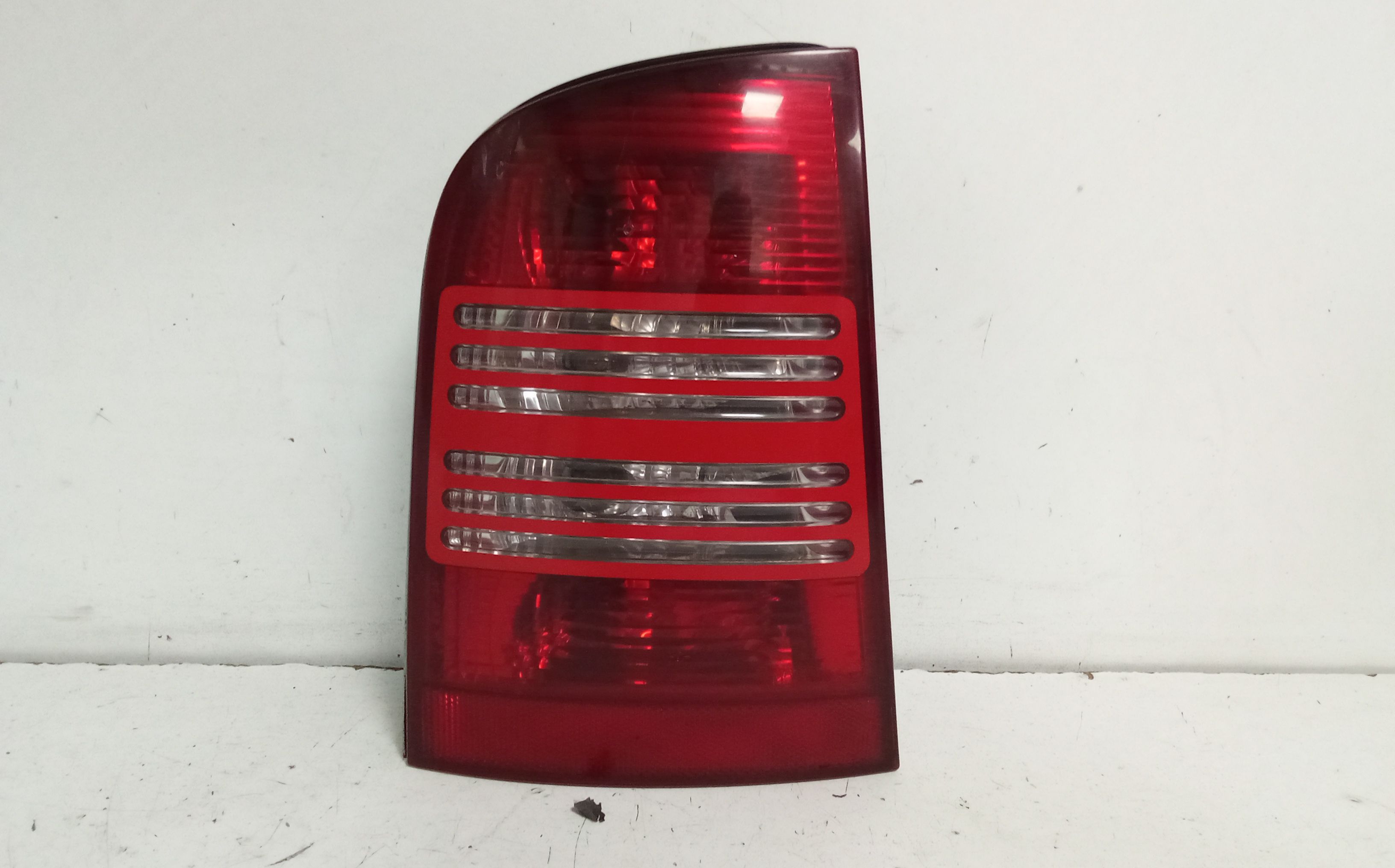 Fanale Post. Sinistro 1U6945111A Usato