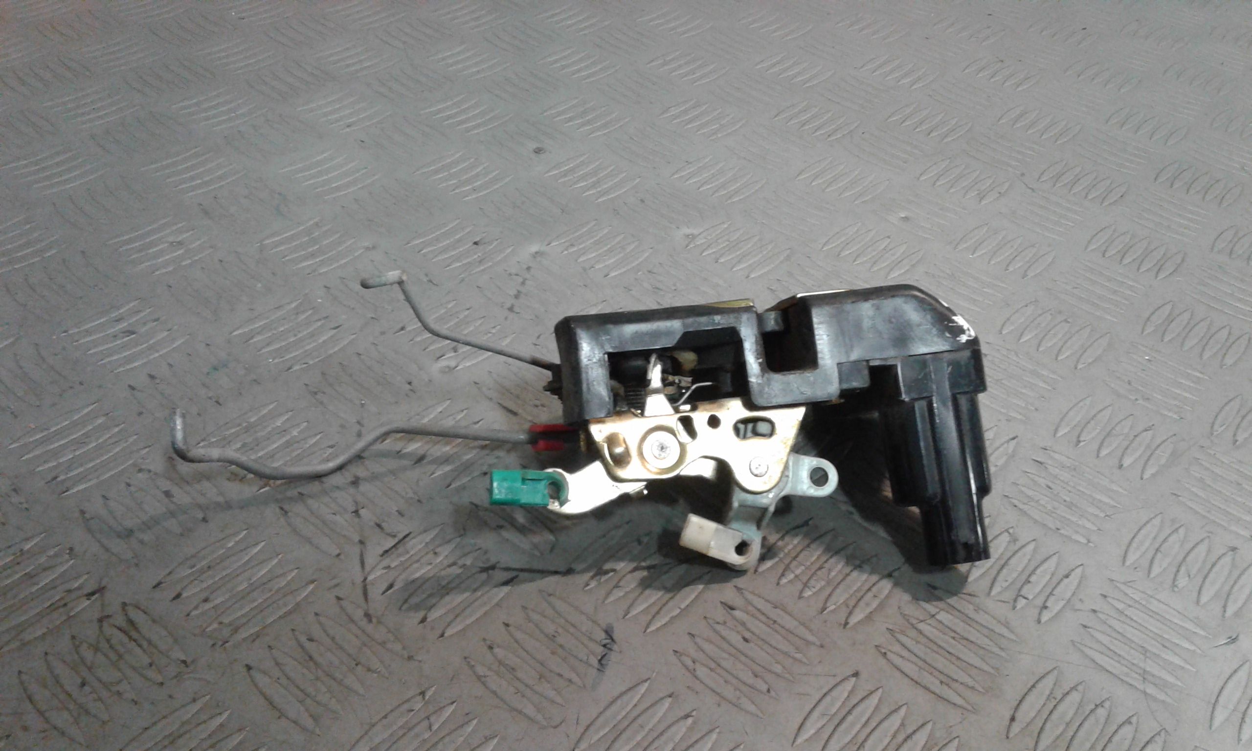 Serratura Porta Ant. Destro K04675584 Usato