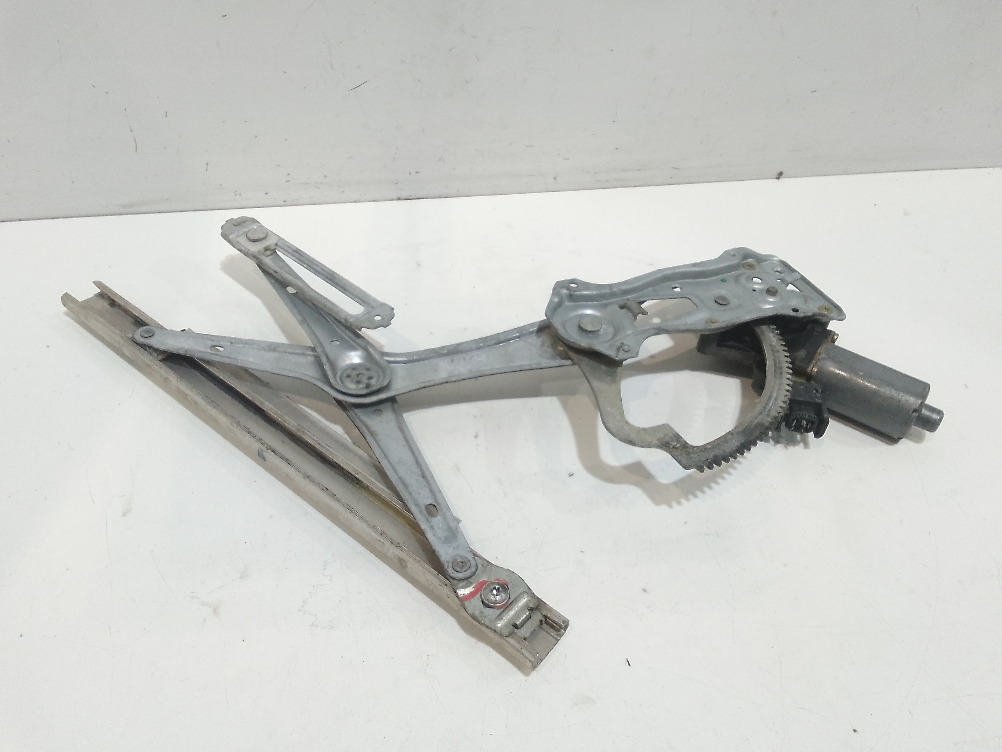 Alzacristallo Porta Ant. Sinistro Usato