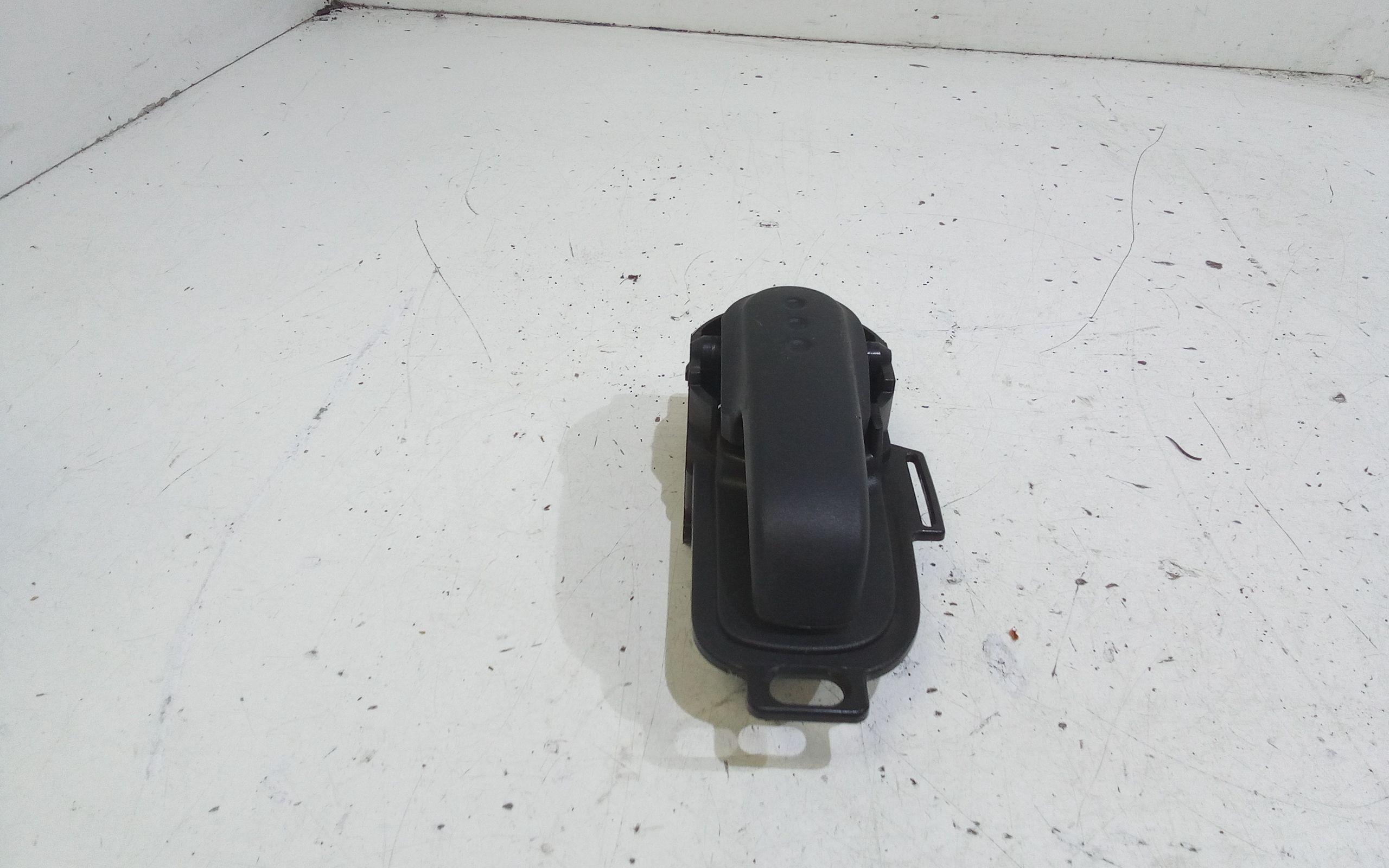 Maniglia Int. Apertura Porta Ant. Destro Usato