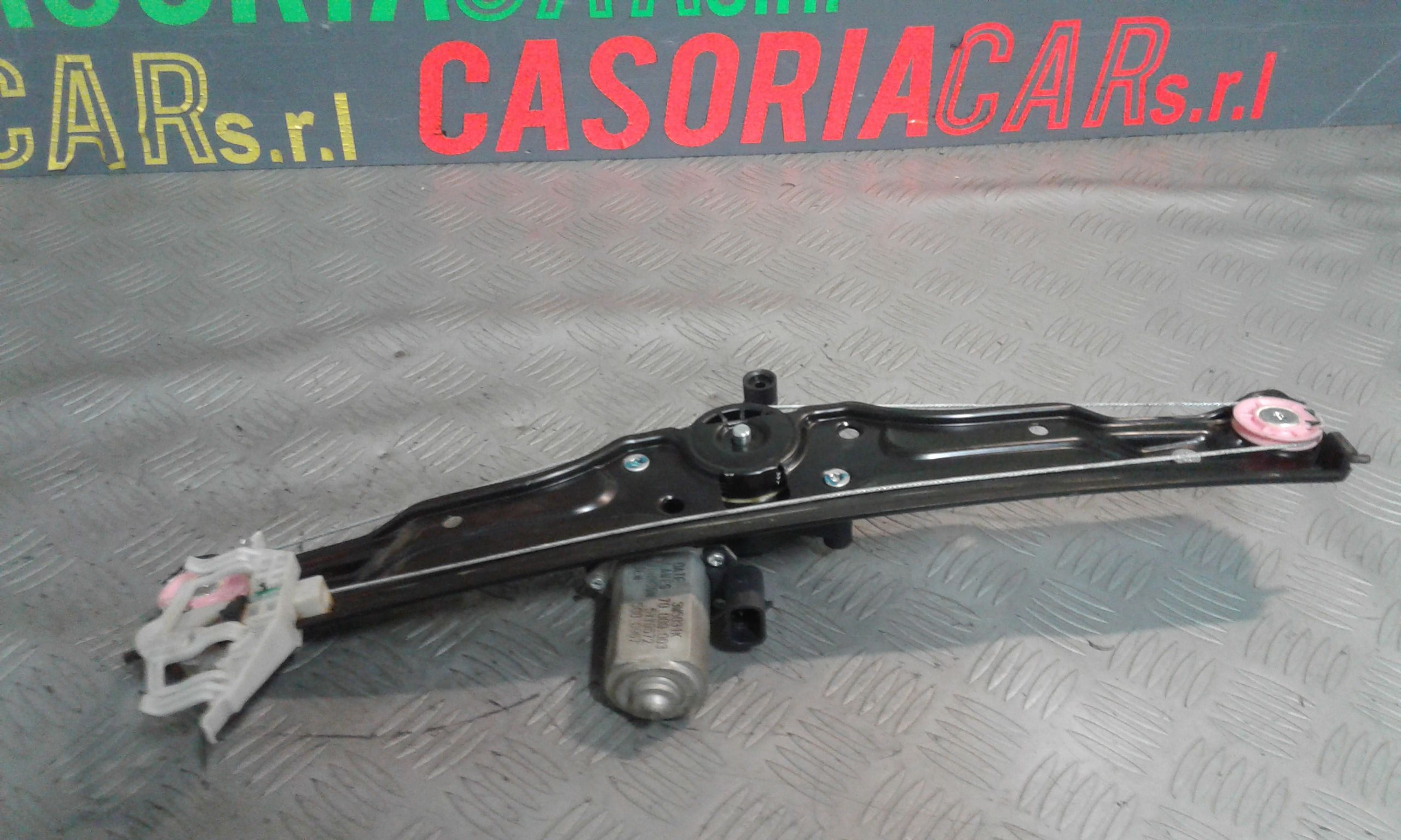 Alzacristallo Porta Ant. Destro Usato