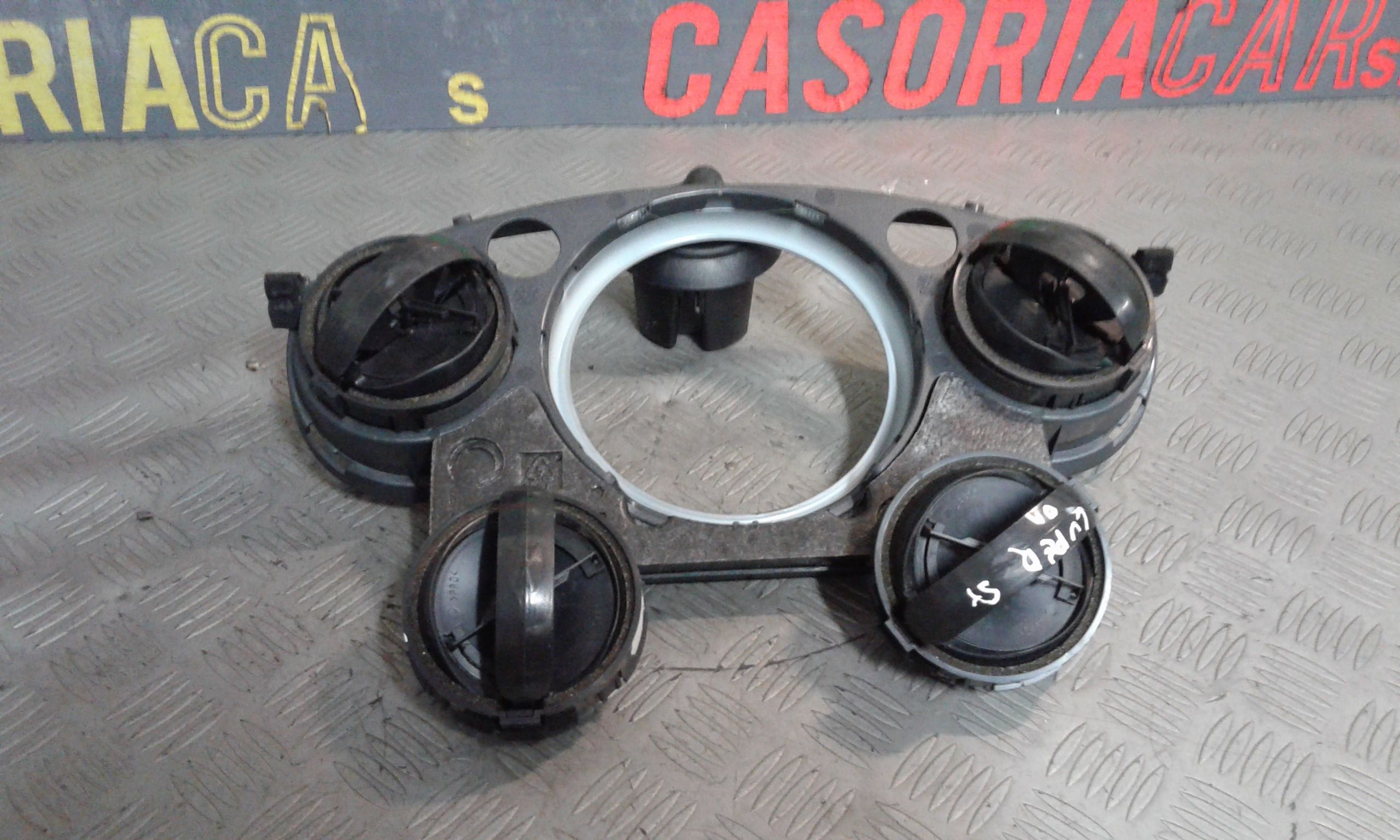 Condotto Aria Bocchette Centr. Sup. Cruscotto Usato