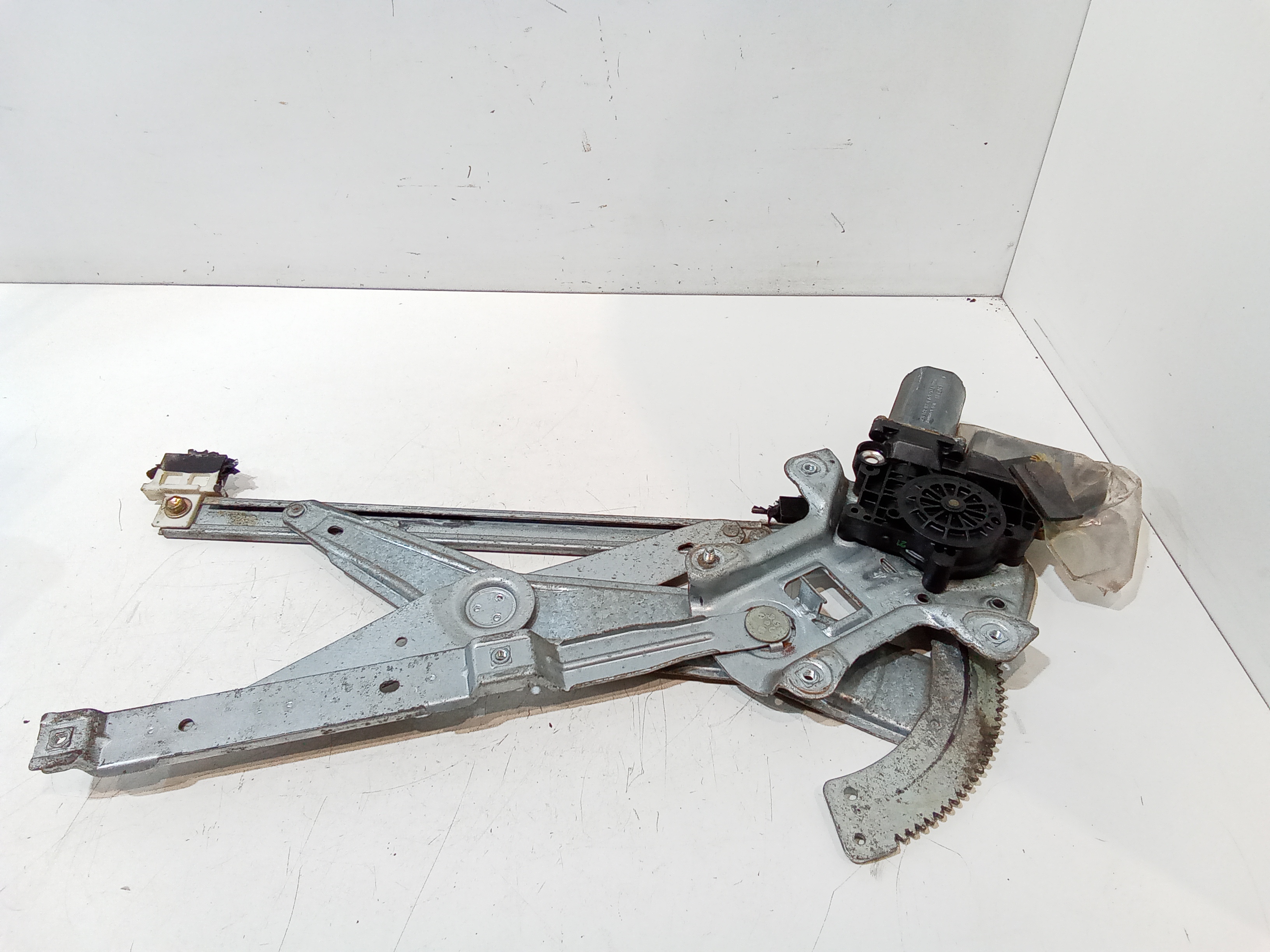 Alzacristallo Porta Ant. Sinistro 6982012560 Usato