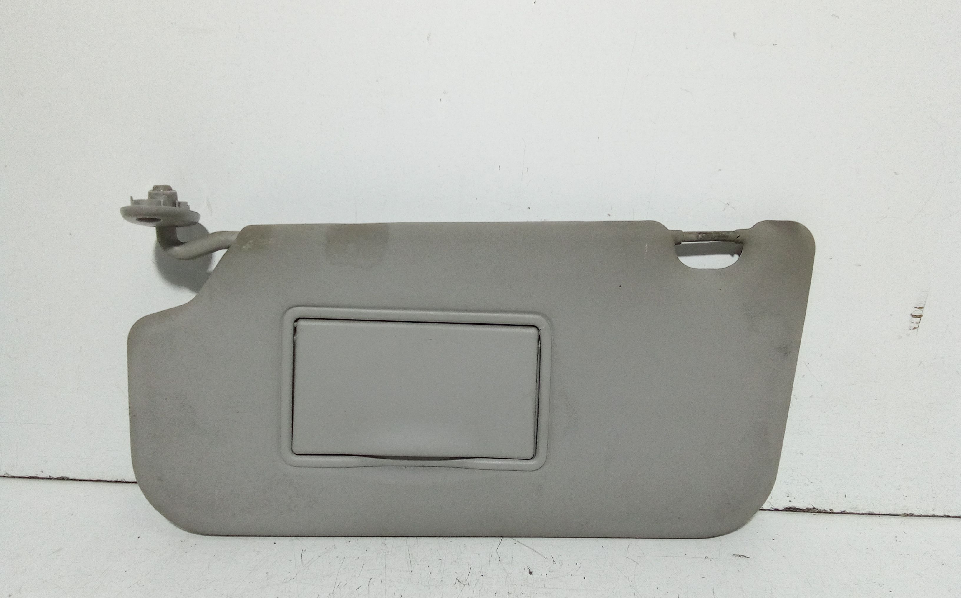 Aletta Parasole Parabrezza Sinistro 1624479 Usato