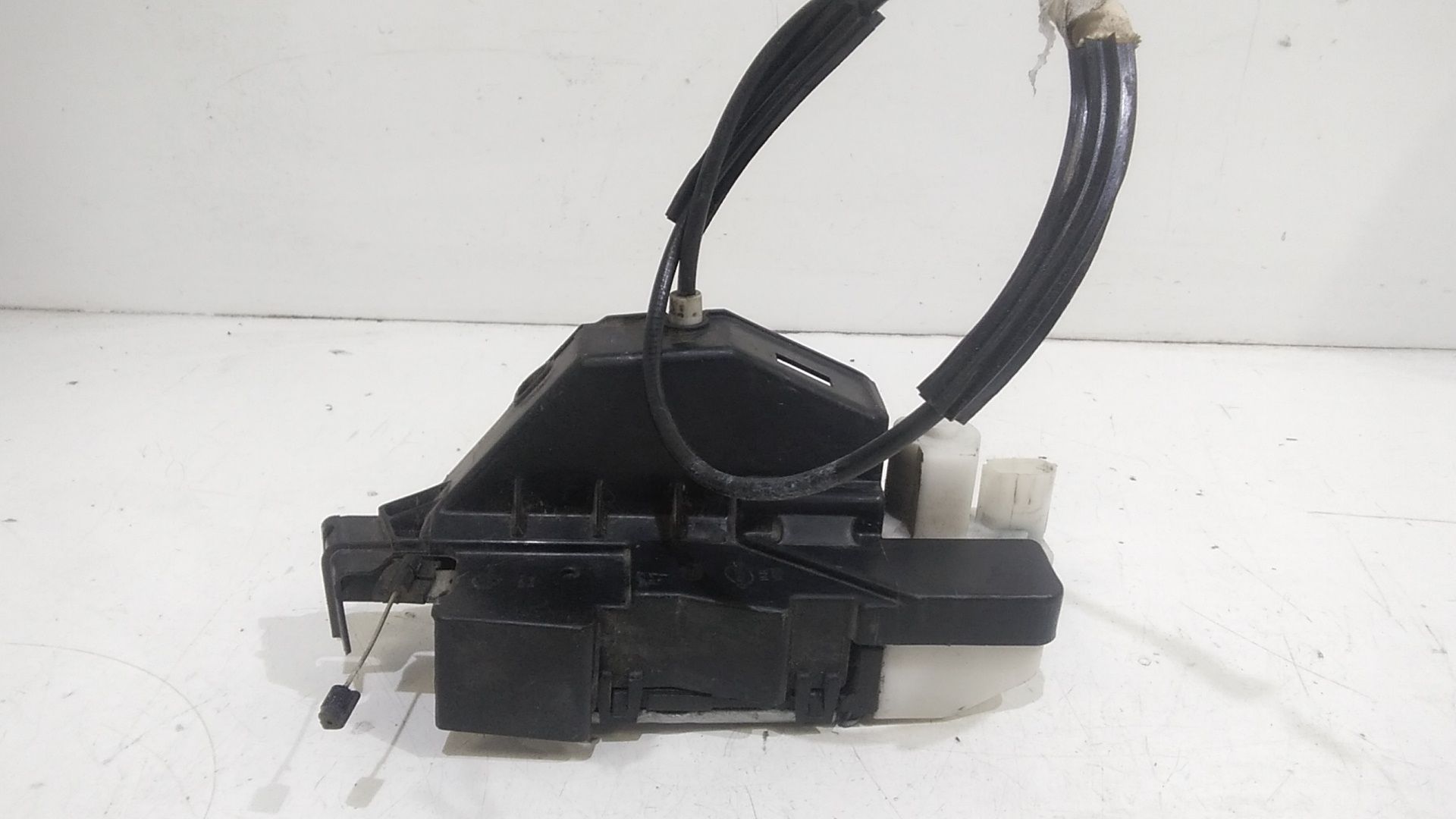 Serratura Porta Ant. Destro 5Z1837016AA Usato