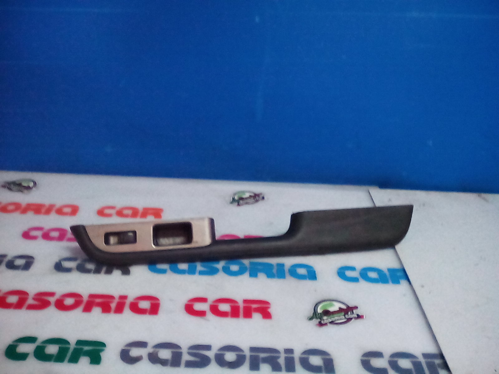 Interruttore Alzacristalli Porta Ant. Destro Usato