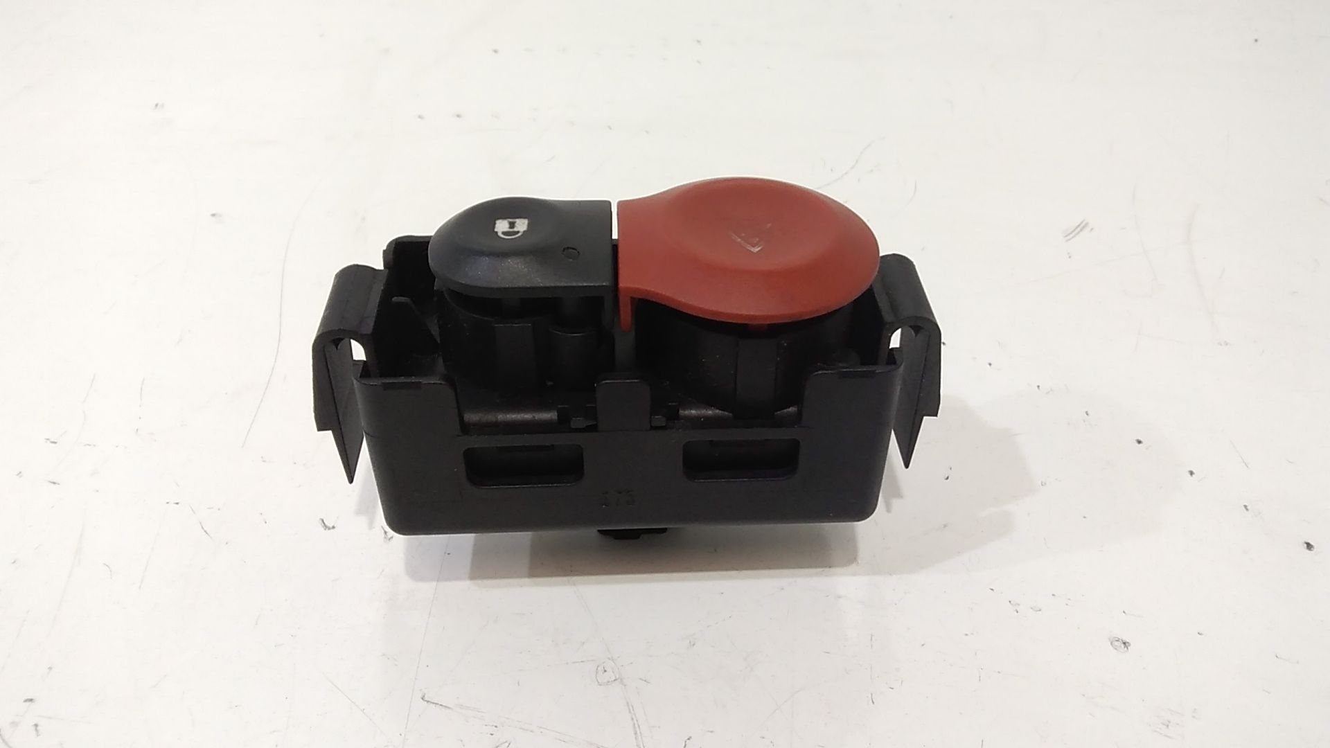 Interruttore Luci Emergenza 252103766R Usato