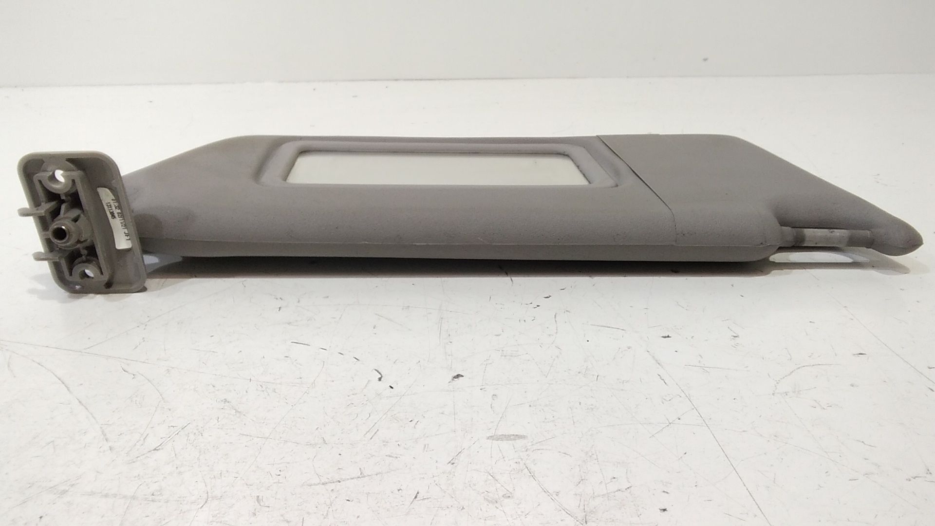 Aletta Parasole Parabrezza Destro 13113045 Usato