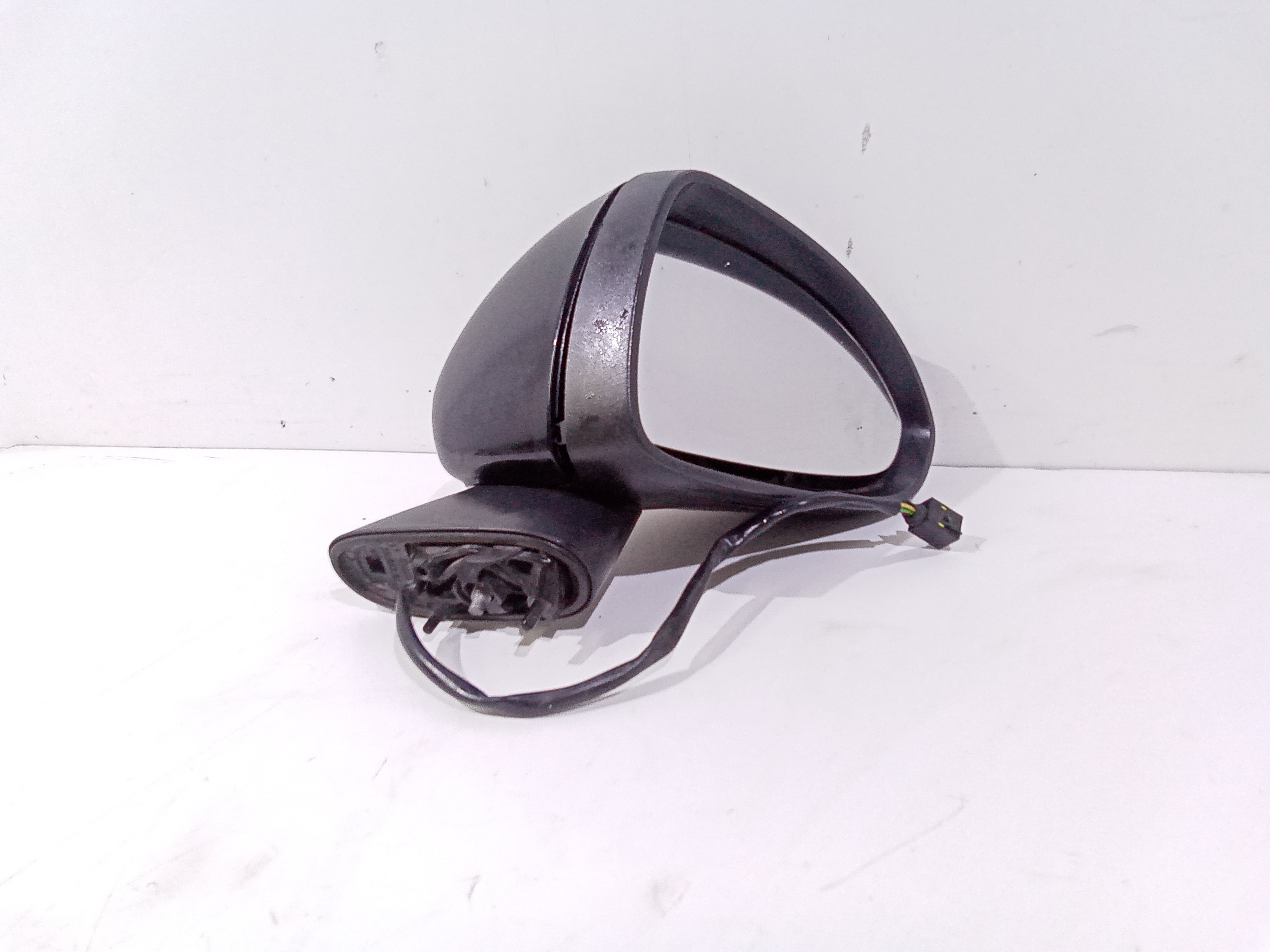 Retrovisore Est. Destro Usato