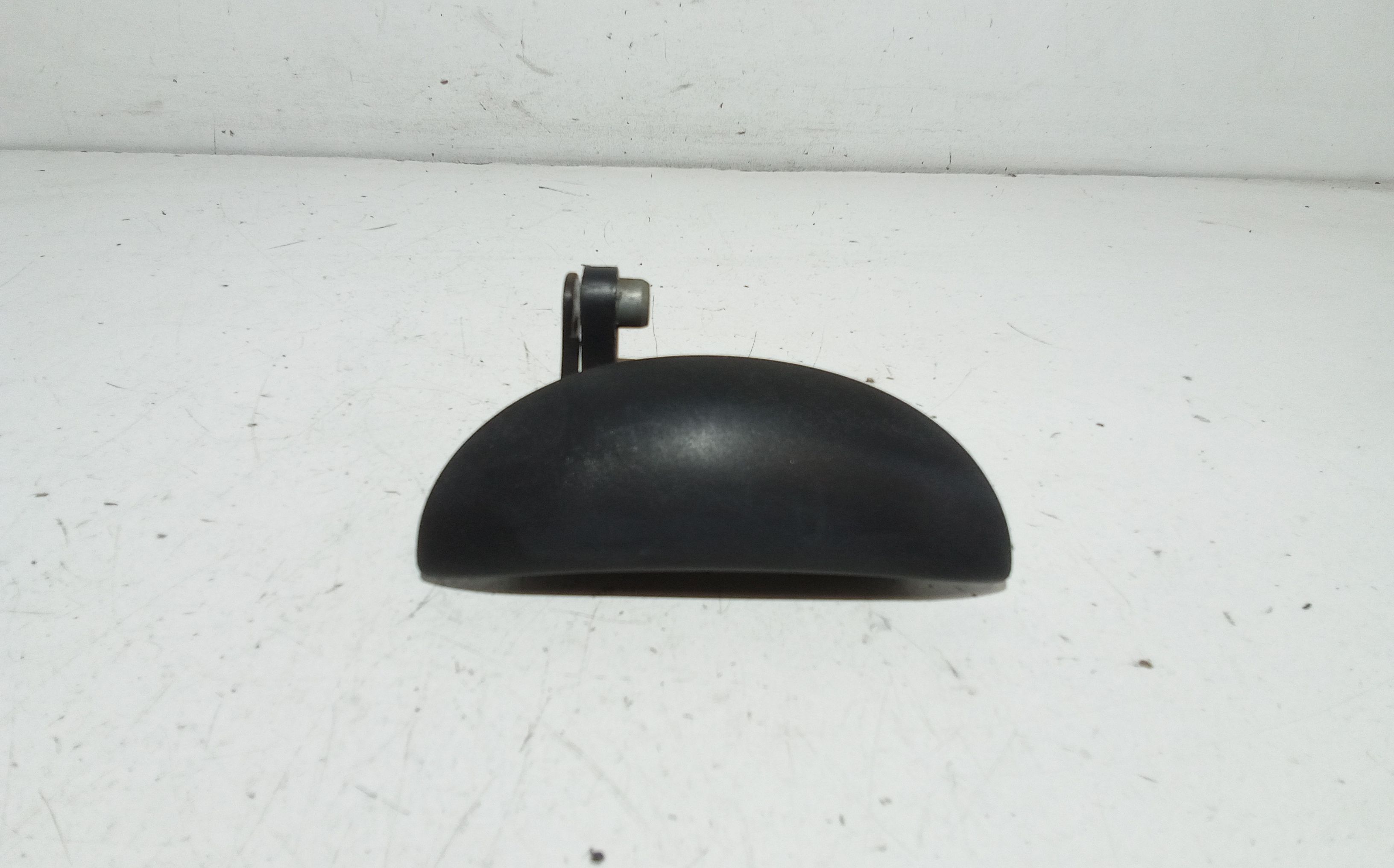 Maniglia Porta Ant. Destro 692100H010 Usato