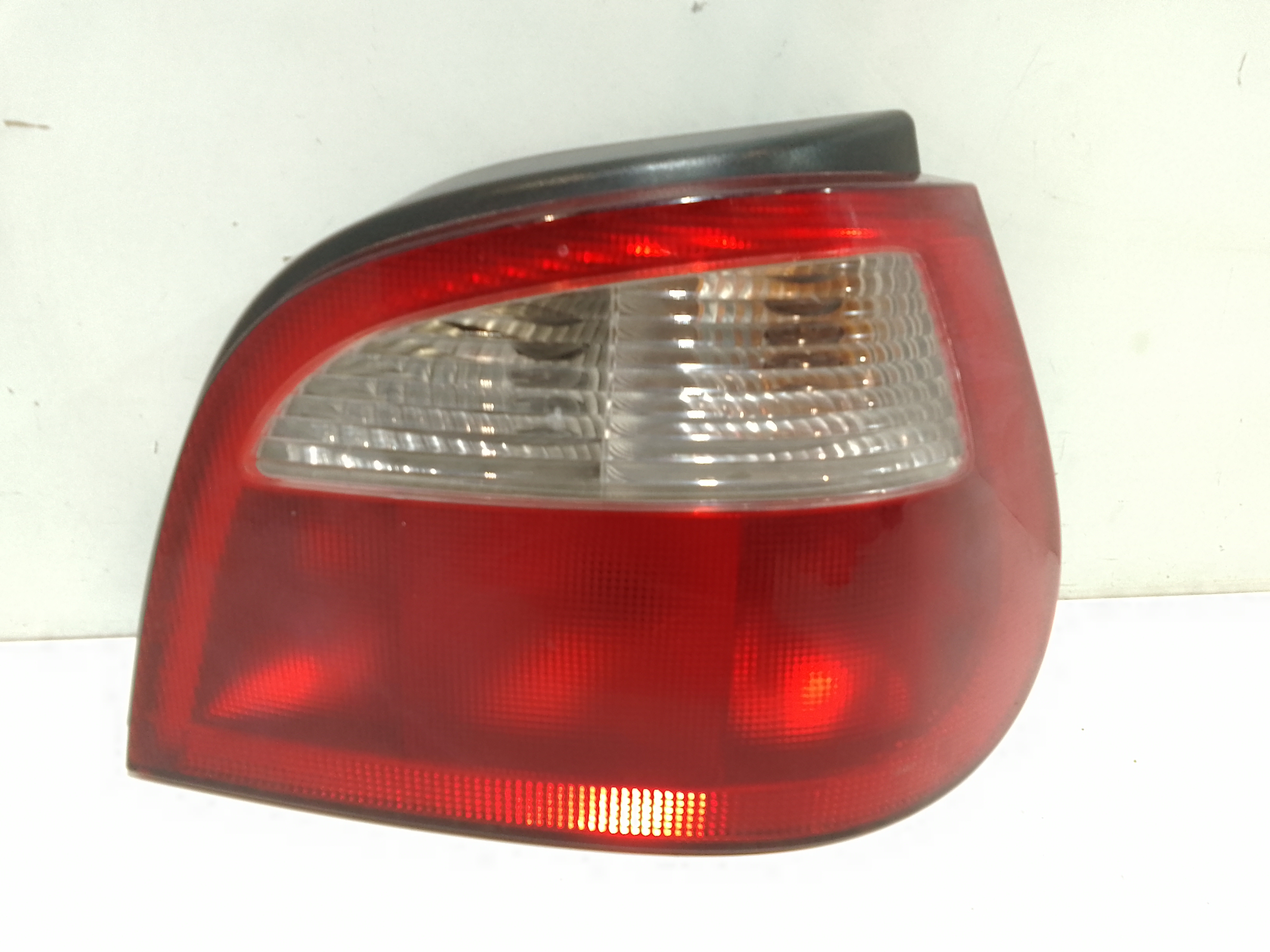 Fanale Post. Destro 7701042408 Usato