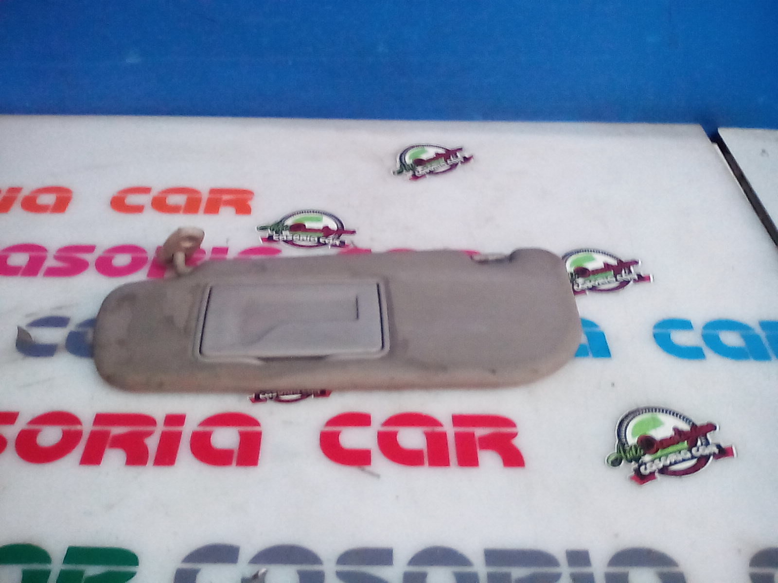 Aletta Parasole Parabrezza Sinistro 8521007130MG Usato