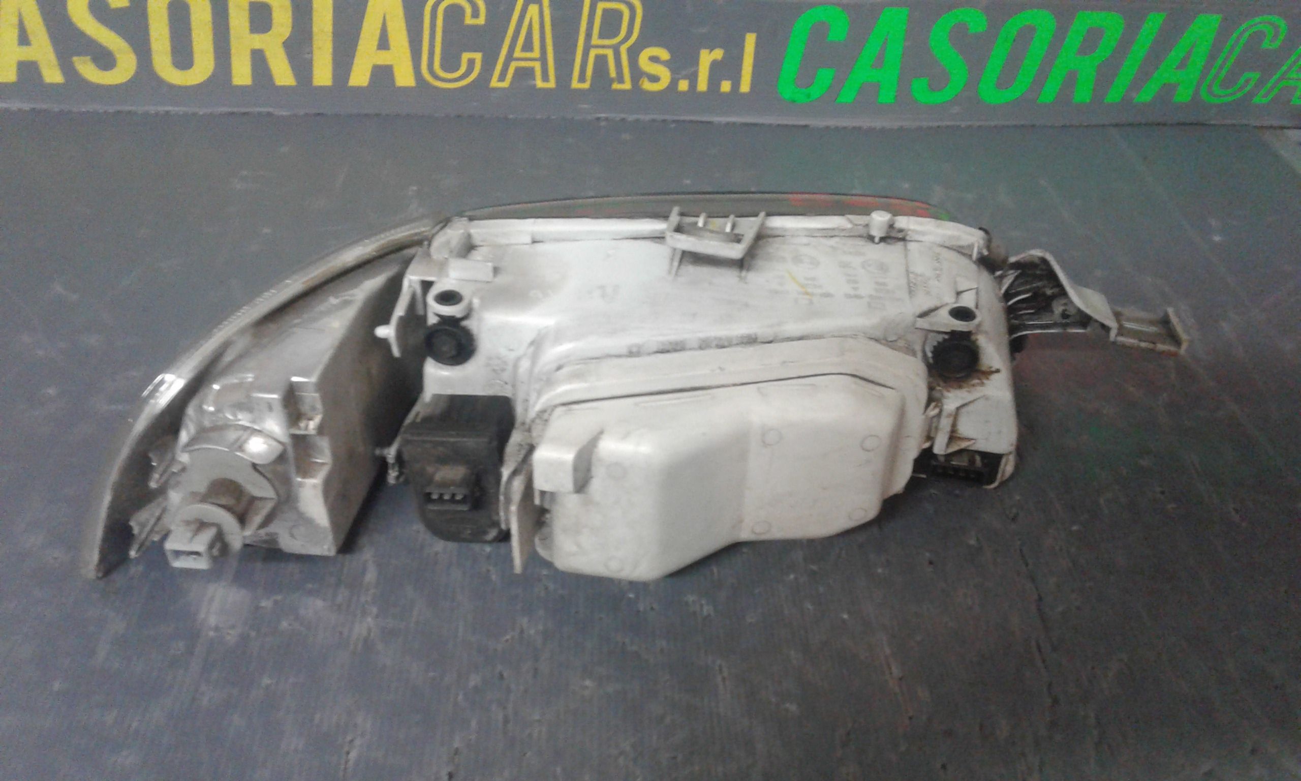 Proiettore Sinistro 46402650 Usato