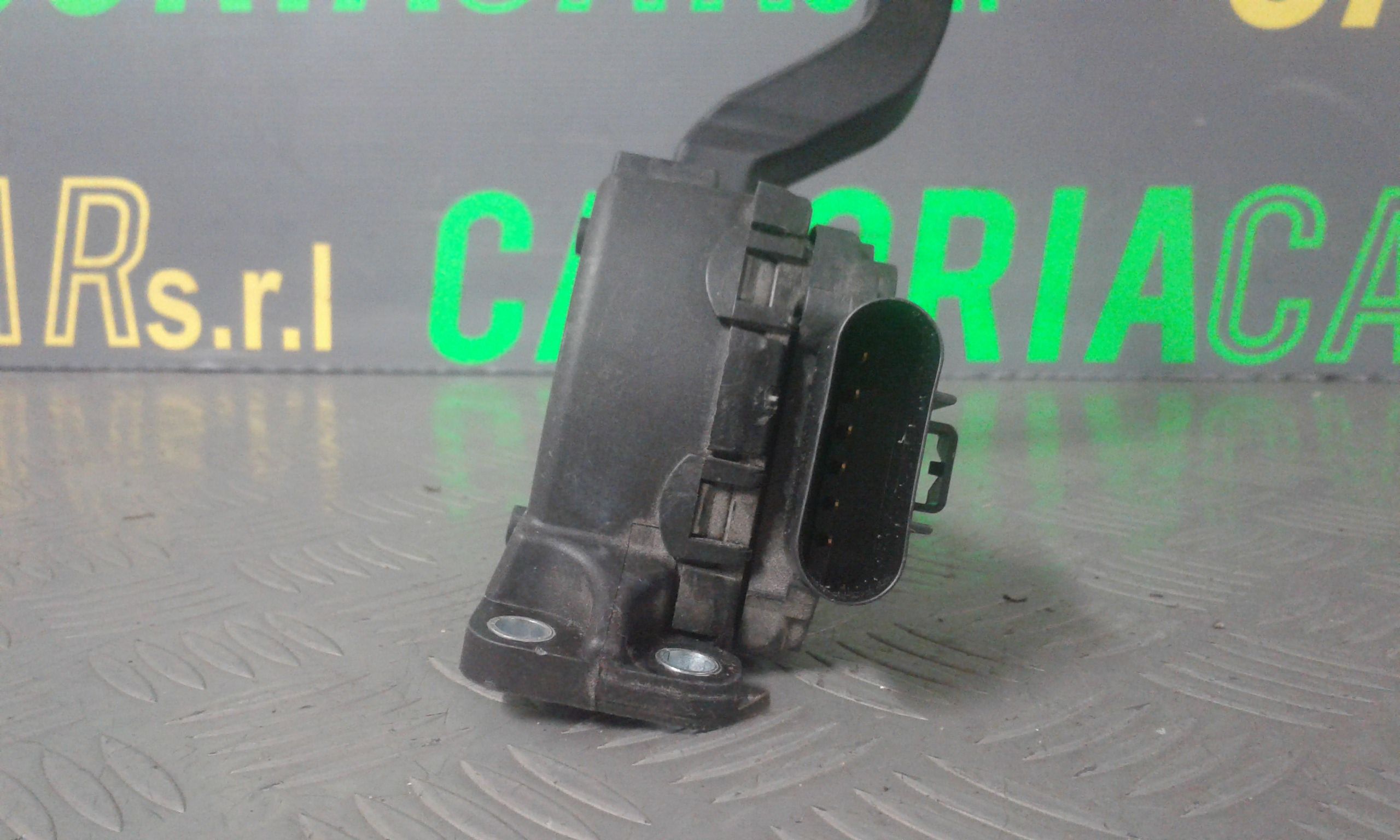 Pedale Acceleratore 1530737 Usato