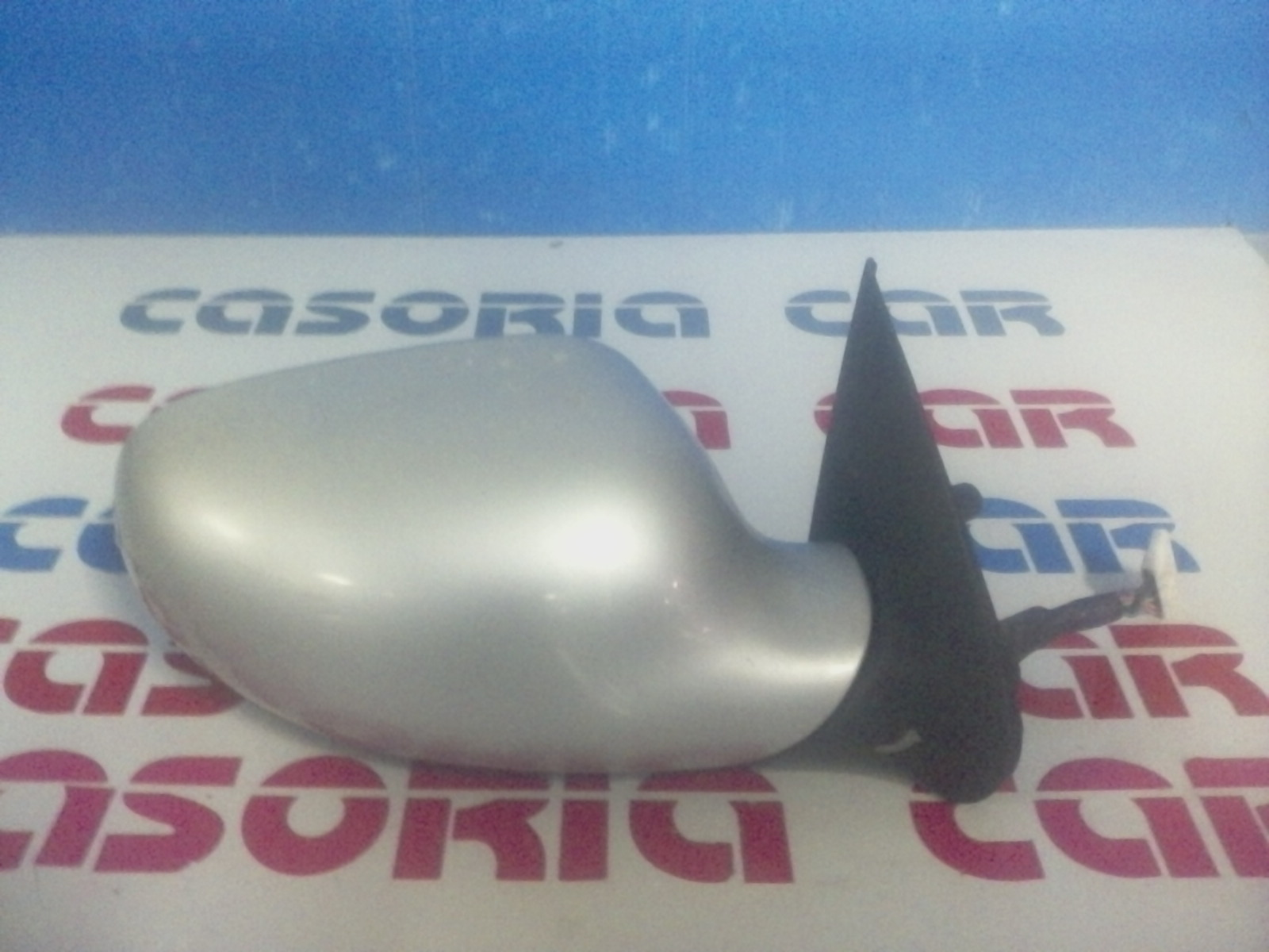 Retrovisore Est. Destro Usato