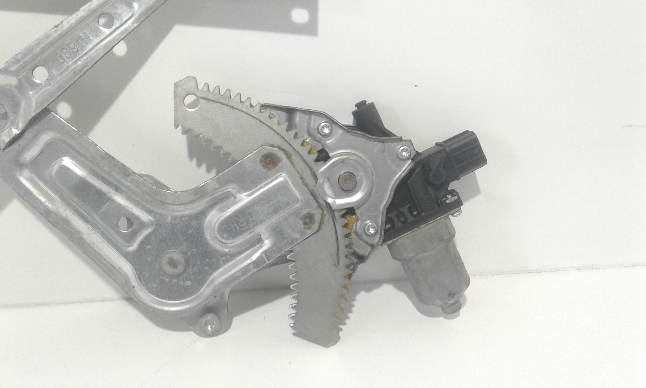 Alzacristallo Elettr. Porta Ant. Sinistro 5713A255 Usato