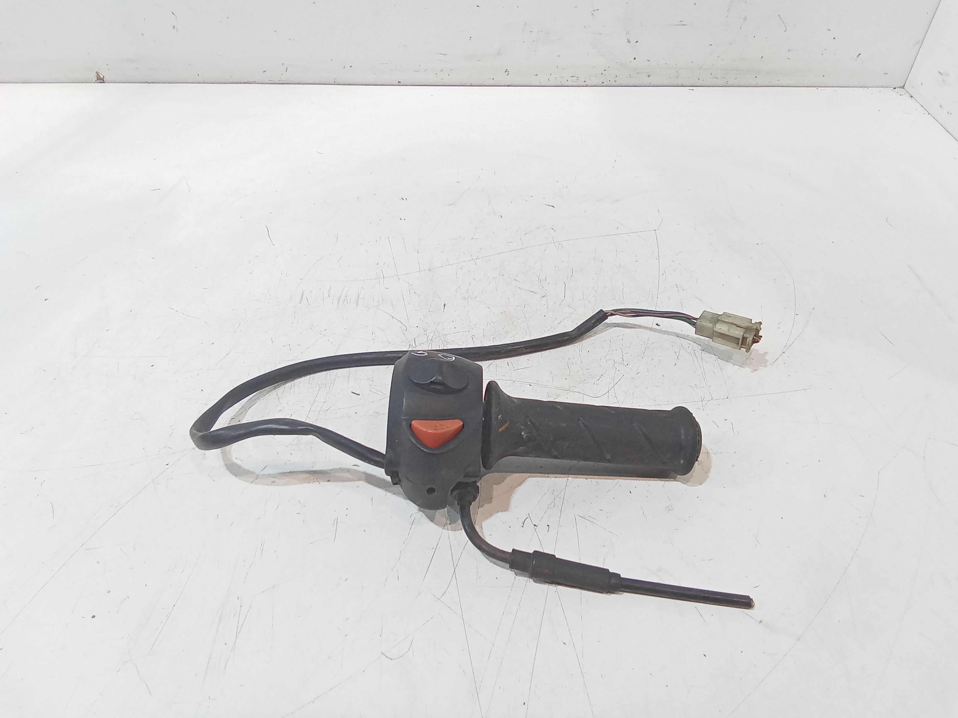 Devioguidasgancio Destro Usato